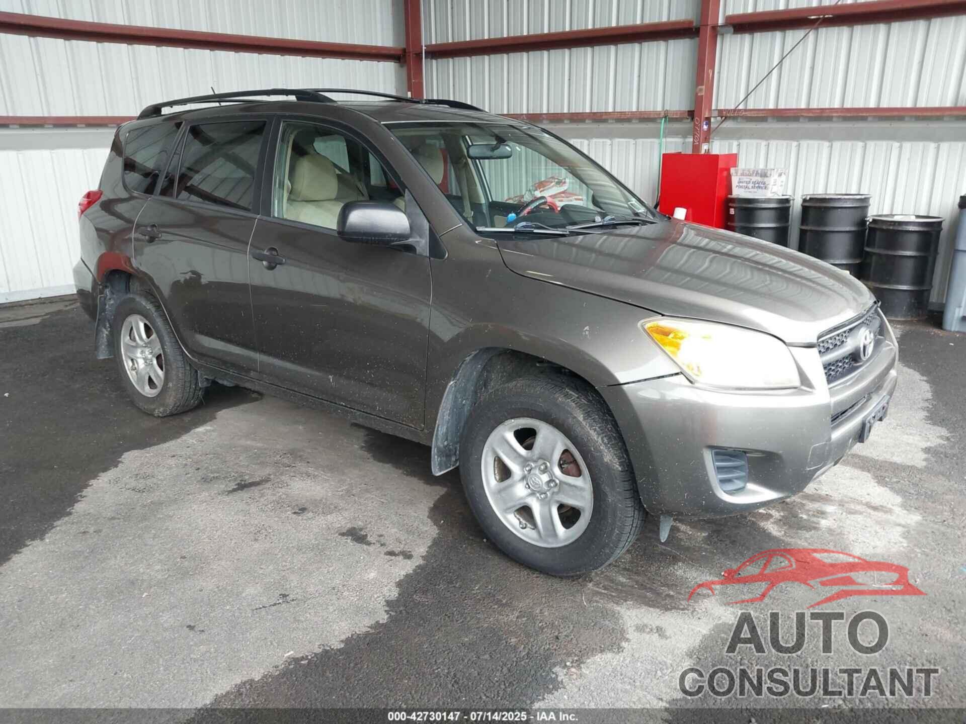 TOYOTA RAV4 2009 - JTMBF33V495002379