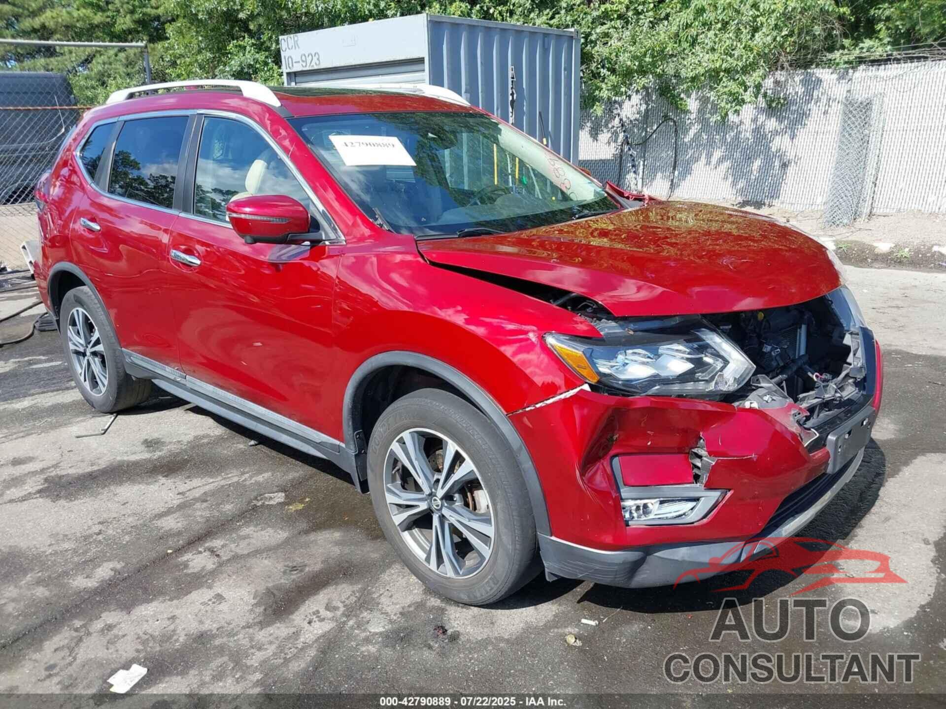 NISSAN ROGUE 2018 - 5N1AT2MV0JC835413