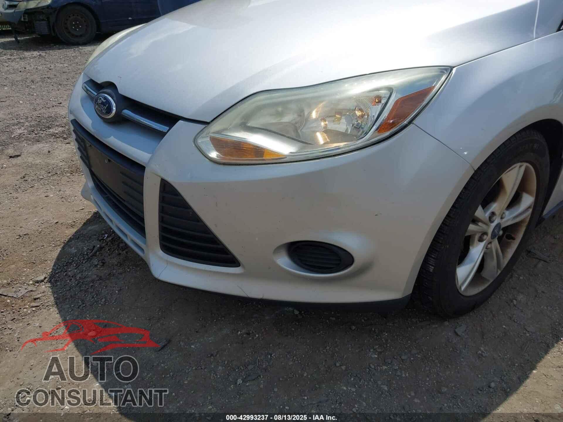 FORD FOCUS 2014 - 1FADP3K2XEL377413