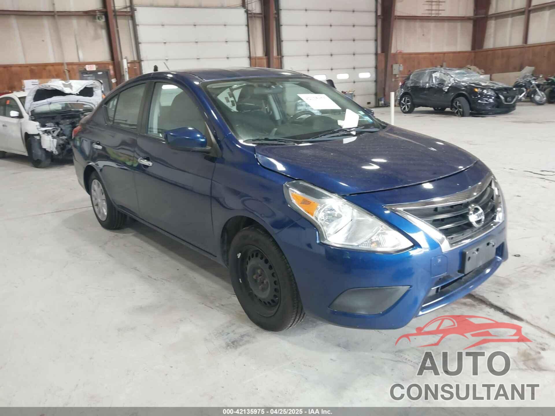 NISSAN VERSA 2018 - 3N1CN7AP5JL811481
