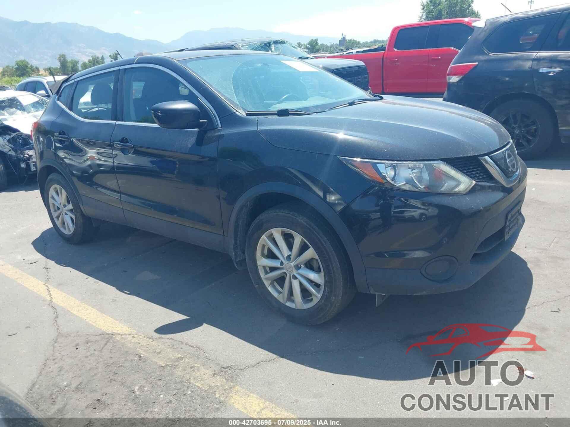 NISSAN ROGUE SPORT 2018 - JN1BJ1CR6JW290431