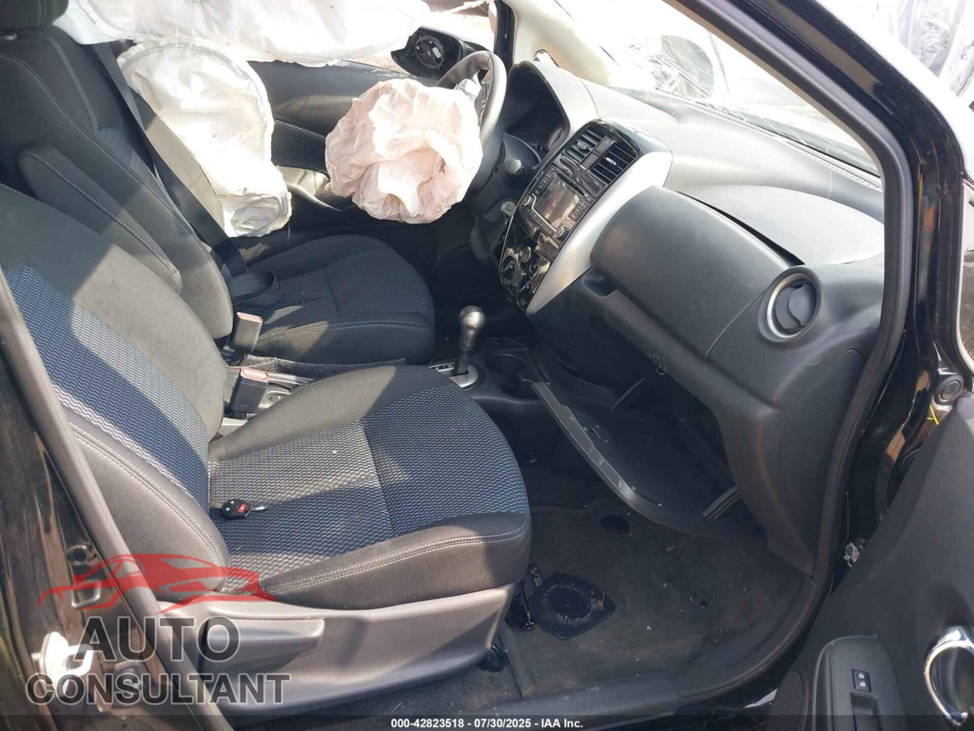 NISSAN VERSA NOTE 2016 - 3N1CE2CP1GL408770