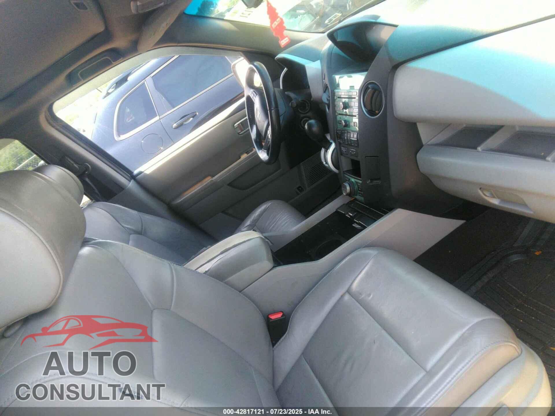 HONDA PILOT 2011 - 5FNYF3H99BB046162