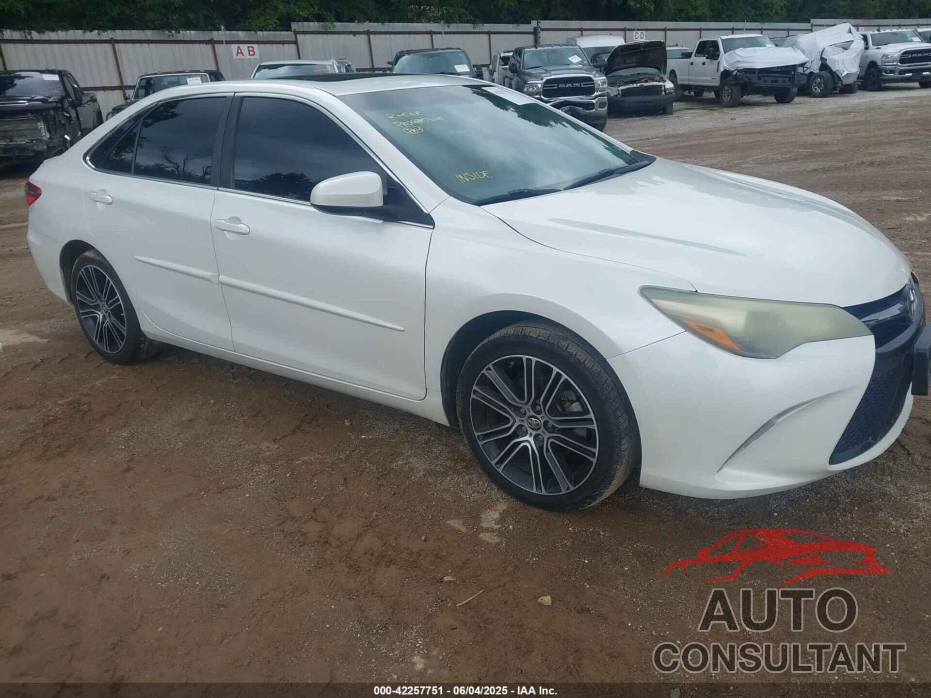TOYOTA CAMRY 2016 - 4T1BF1FK0GU539125