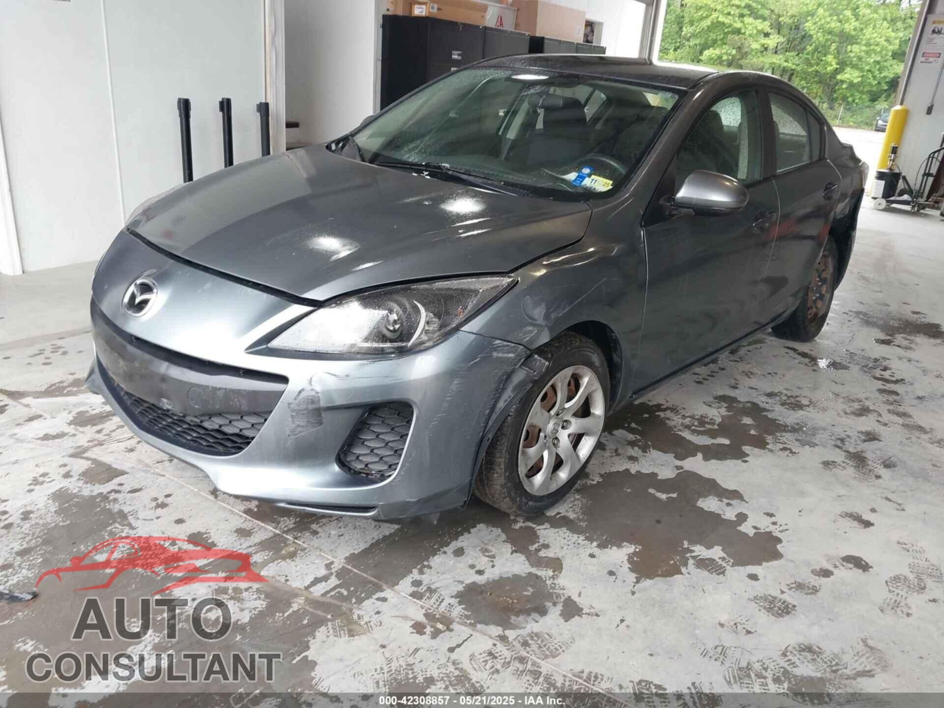 MAZDA MAZDA3 2013 - JM1BL1TF7D1814409