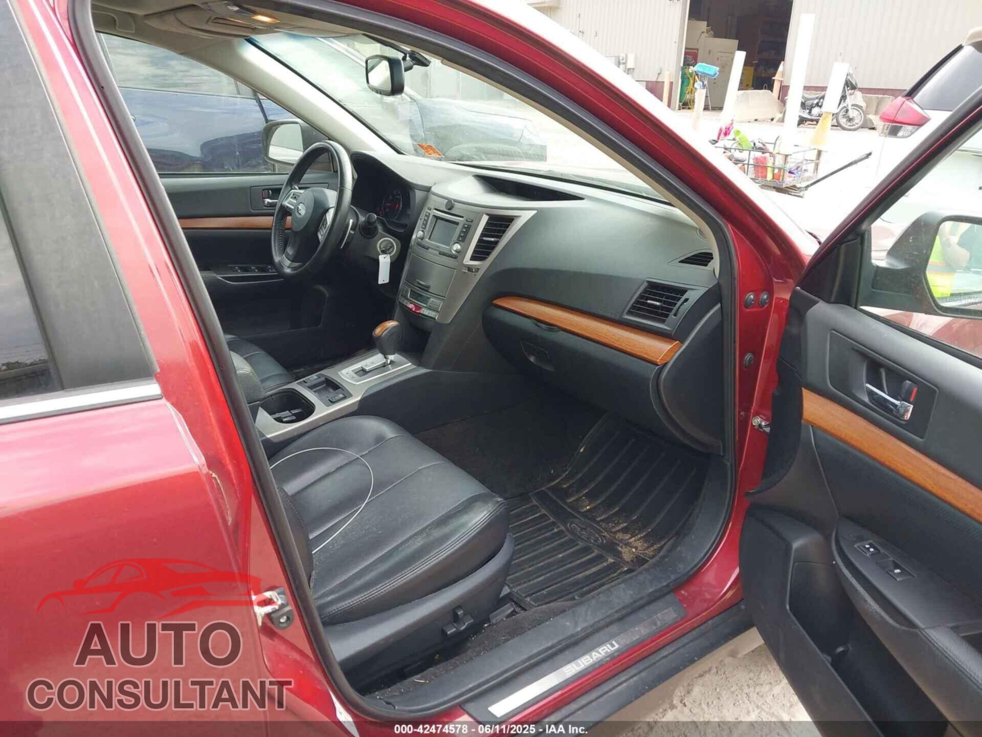 SUBARU OUTBACK 2013 - 4S4BRCKC3D3212866