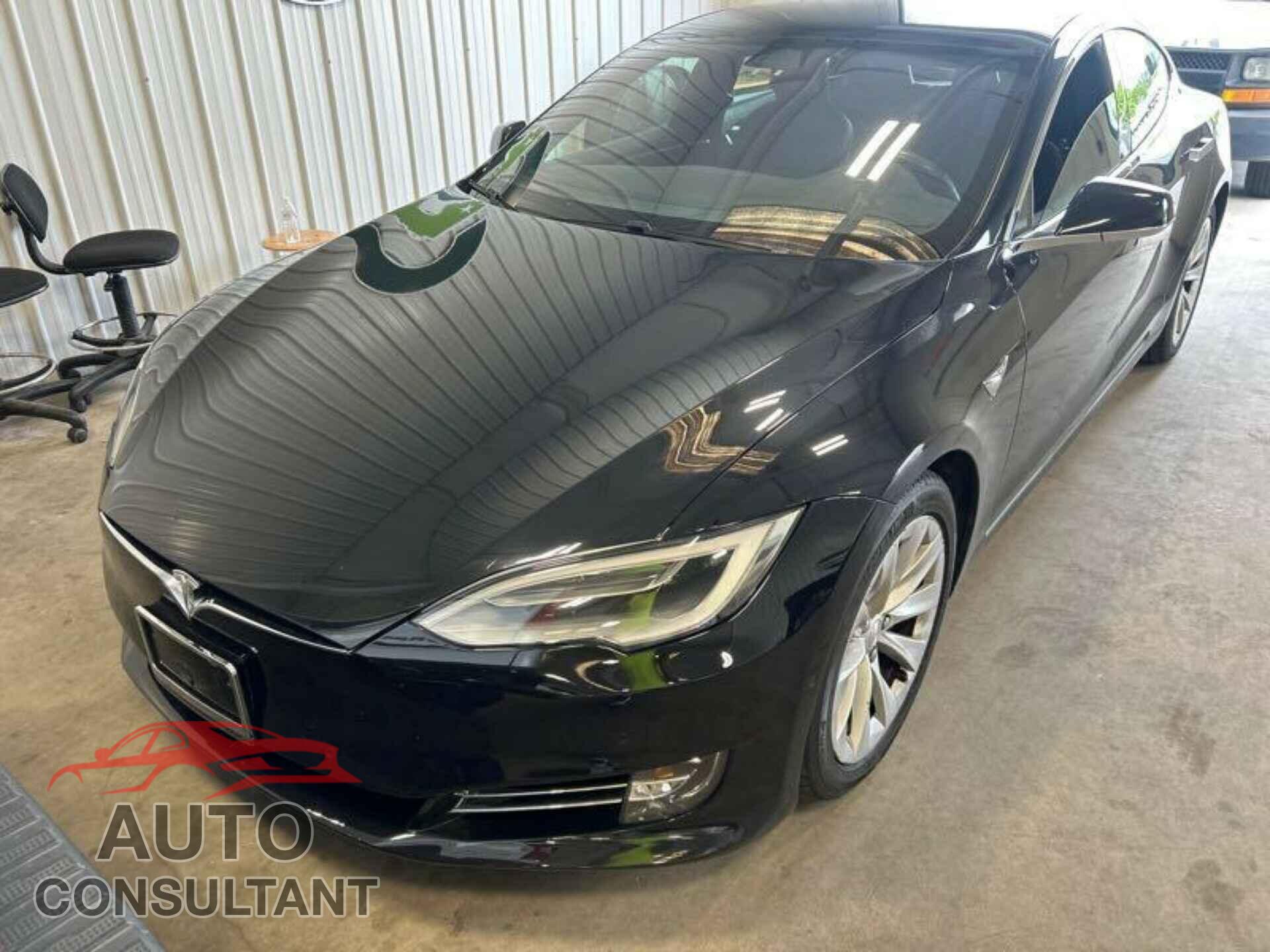 TESLA MODEL S 2017 - 5YJSA1E23HF191643
