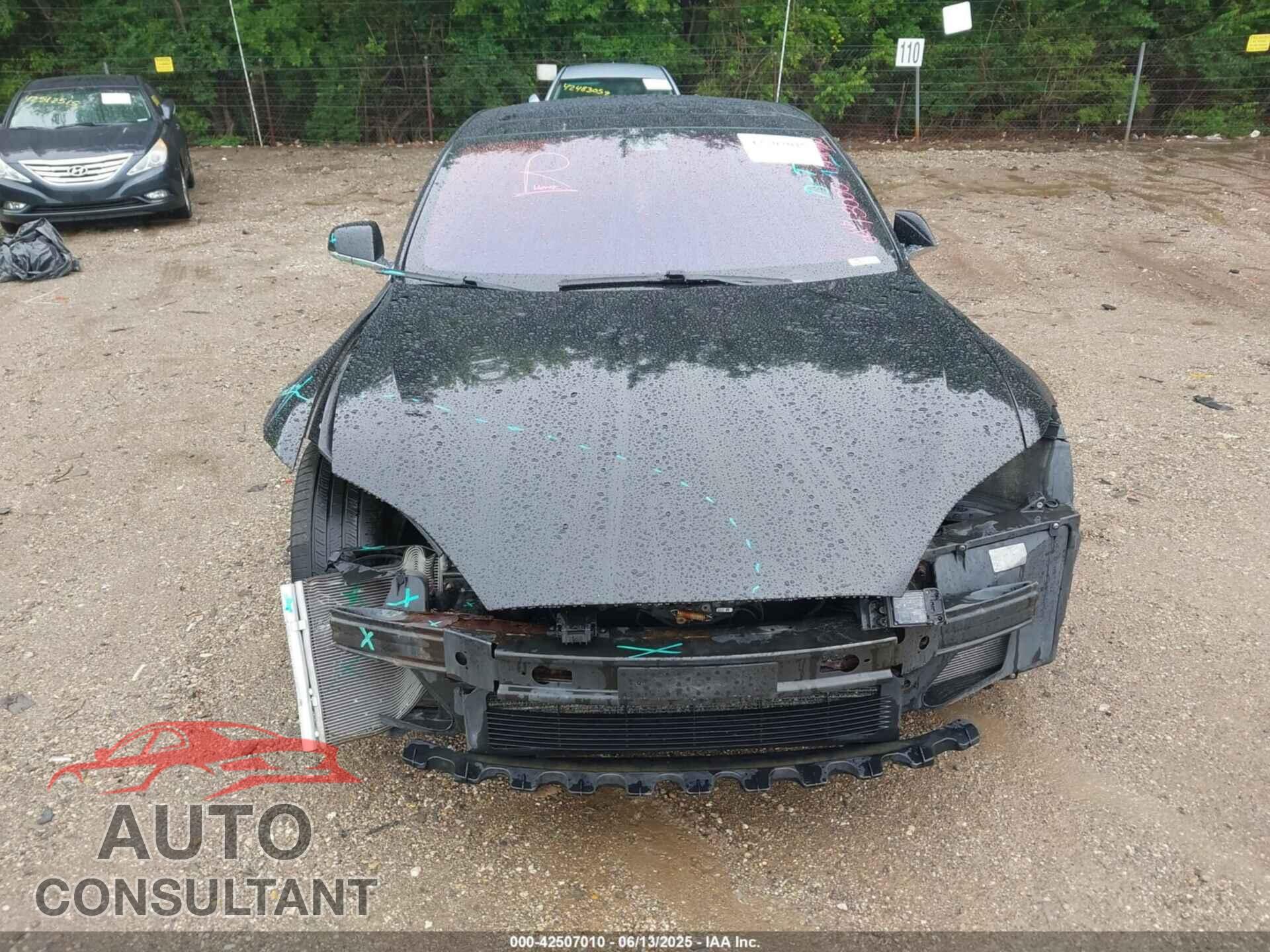 TESLA MODEL S 2018 - 5YJSA1E21JF283971