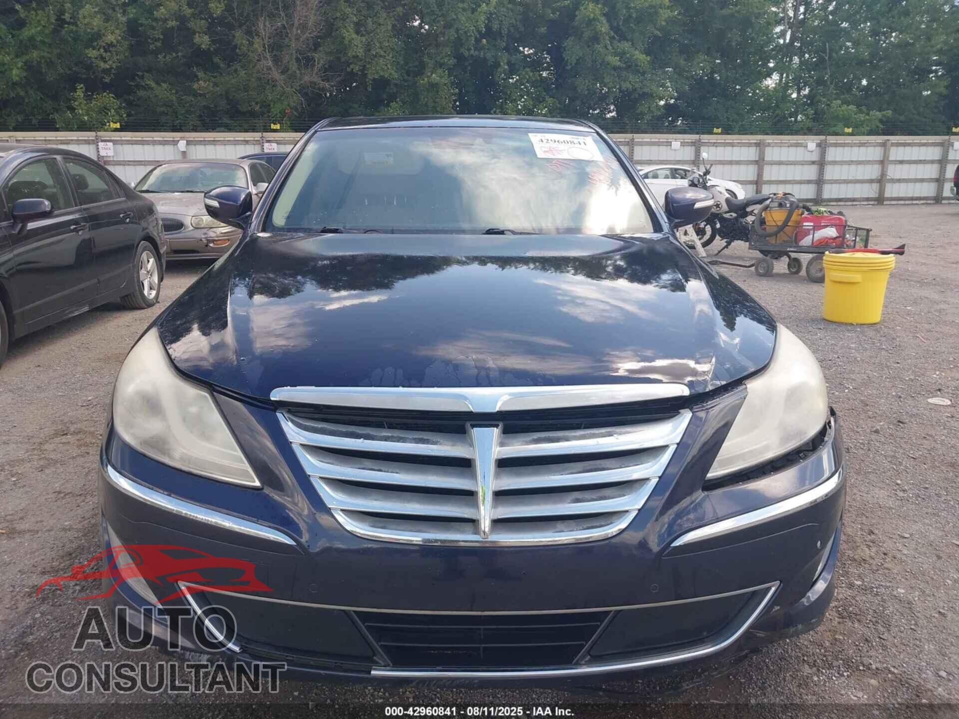 HYUNDAI GENESIS 2013 - KMHGC4DD2DU224729