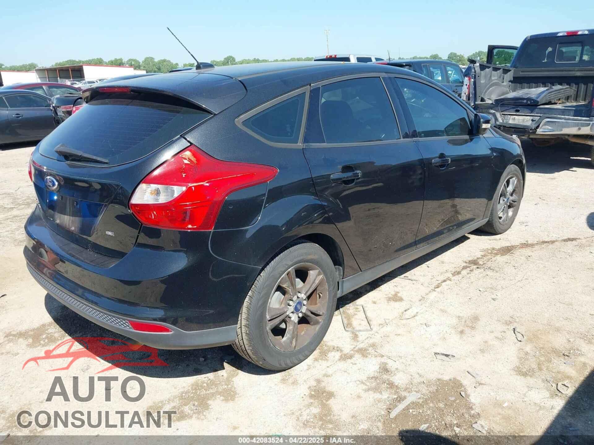 FORD FOCUS 2014 - 1FADP3K29EL273107