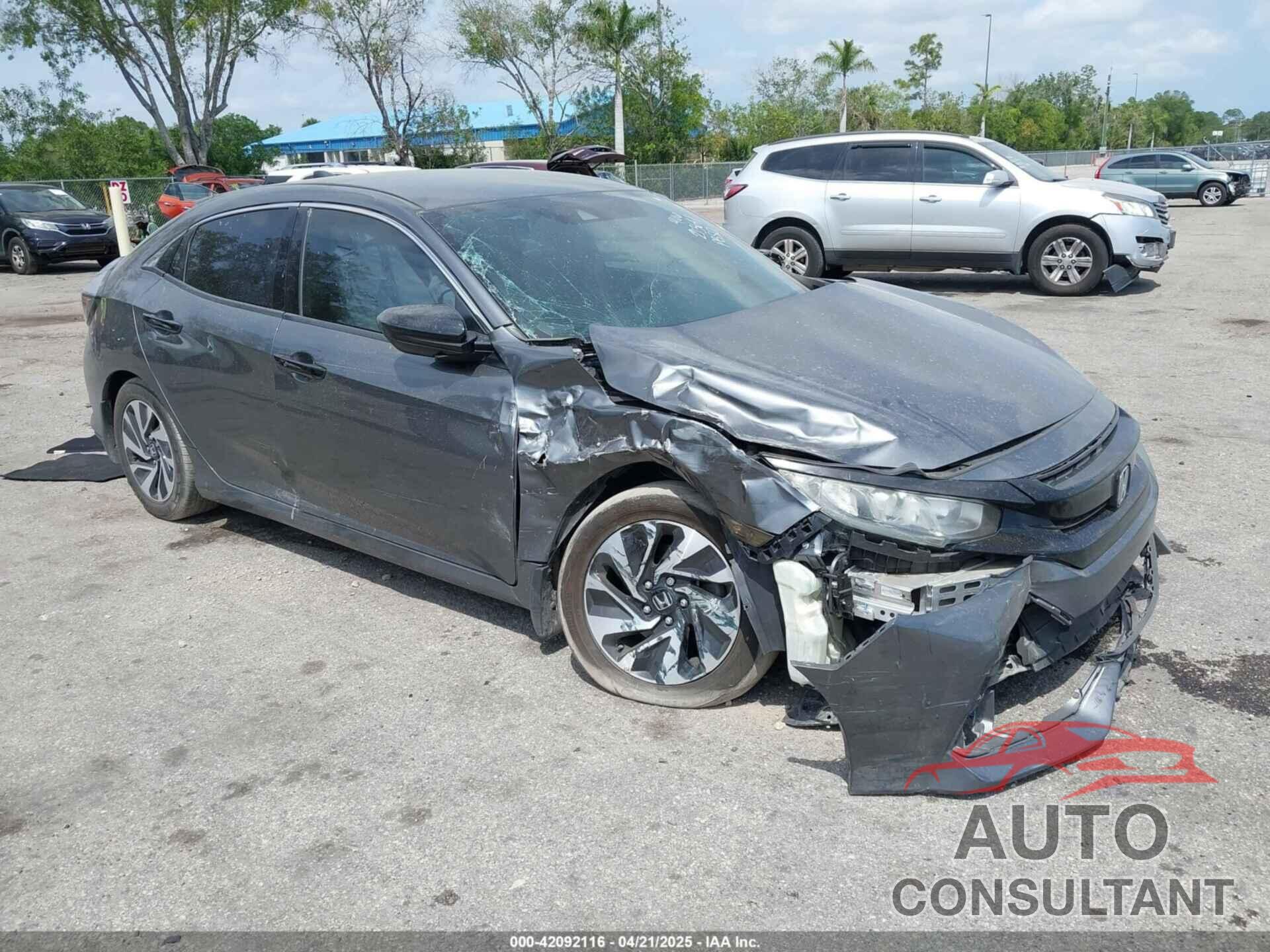 HONDA CIVIC 2018 - SHHFK7H39JU213641