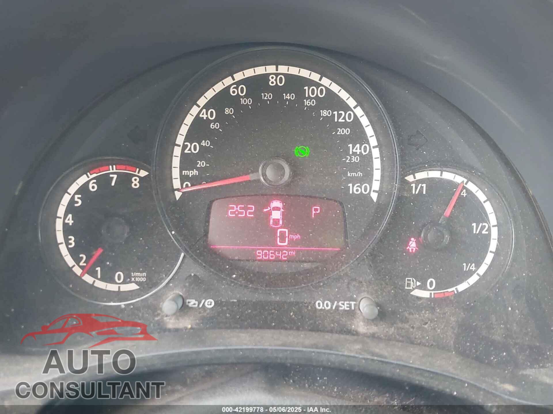 VOLKSWAGEN BEETLE 2013 - 3VWFP7AT2DM644719