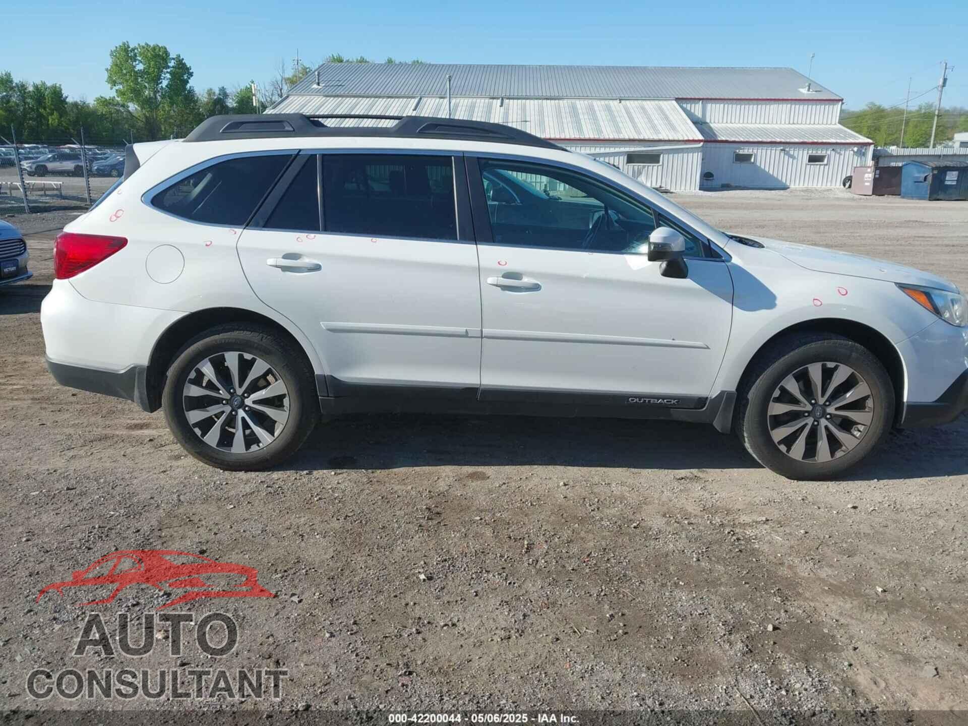 SUBARU OUTBACK 2015 - 4S4BSBLC2F3207531