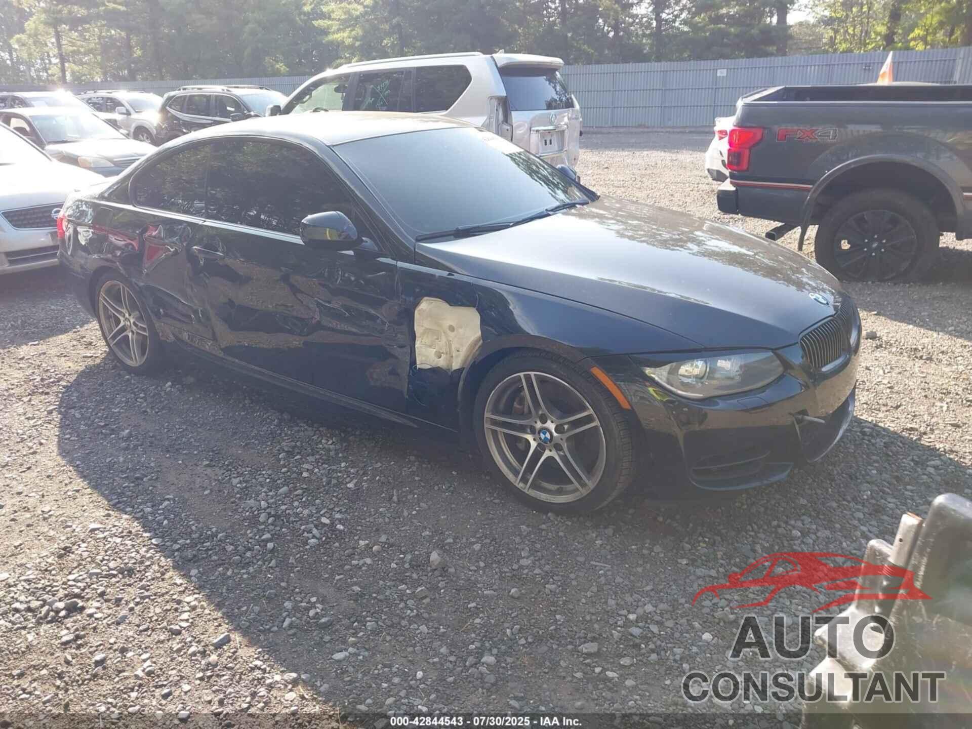 BMW 335IS 2011 - WBAKG1C55BE618340
