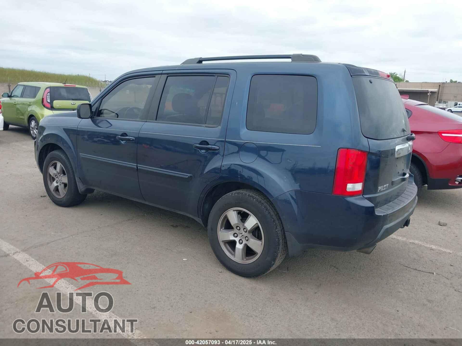 HONDA PILOT 2009 - 5FNYF38549B028515