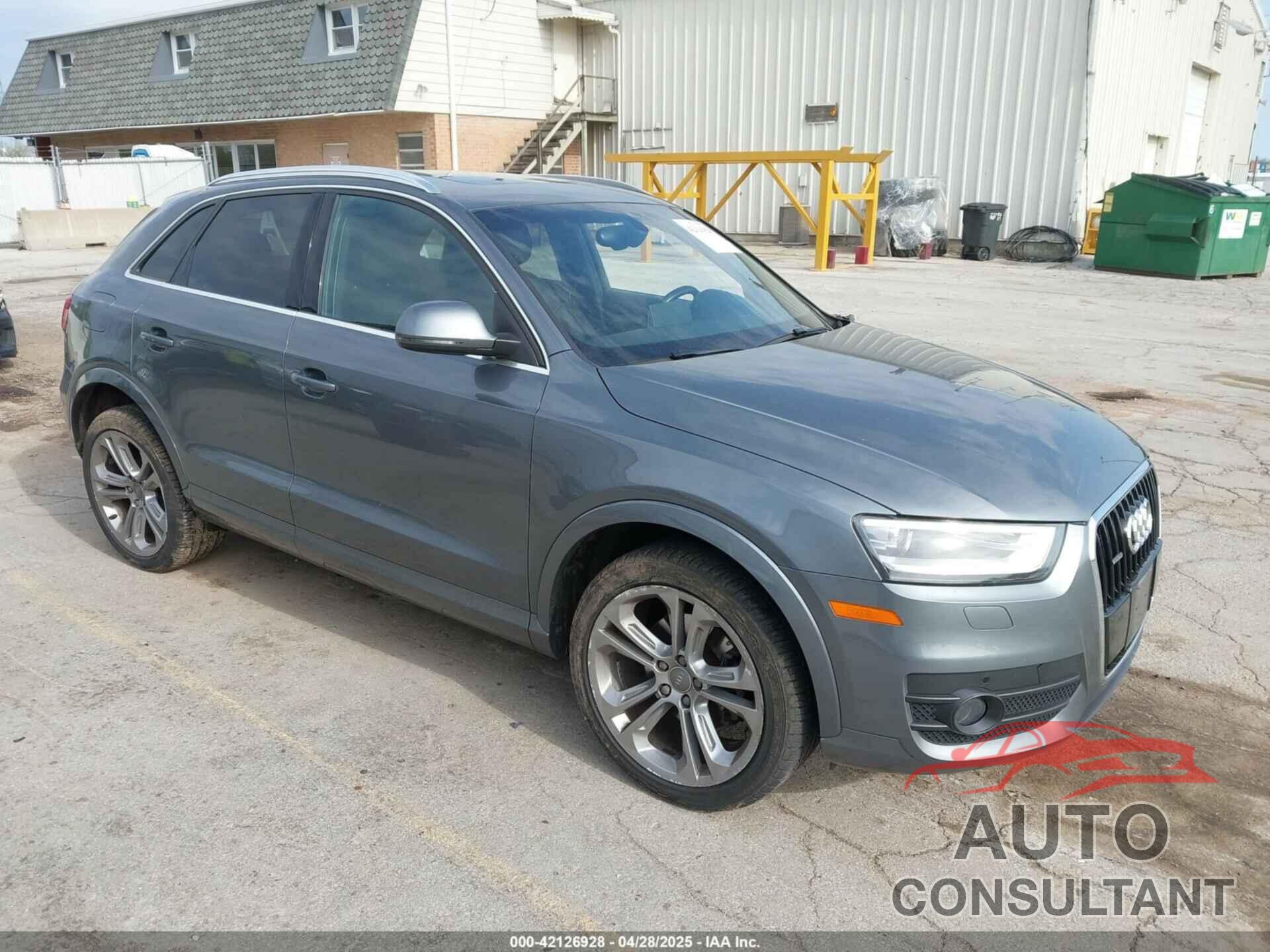 AUDI Q3 2015 - WA1GFCFS9FR007776
