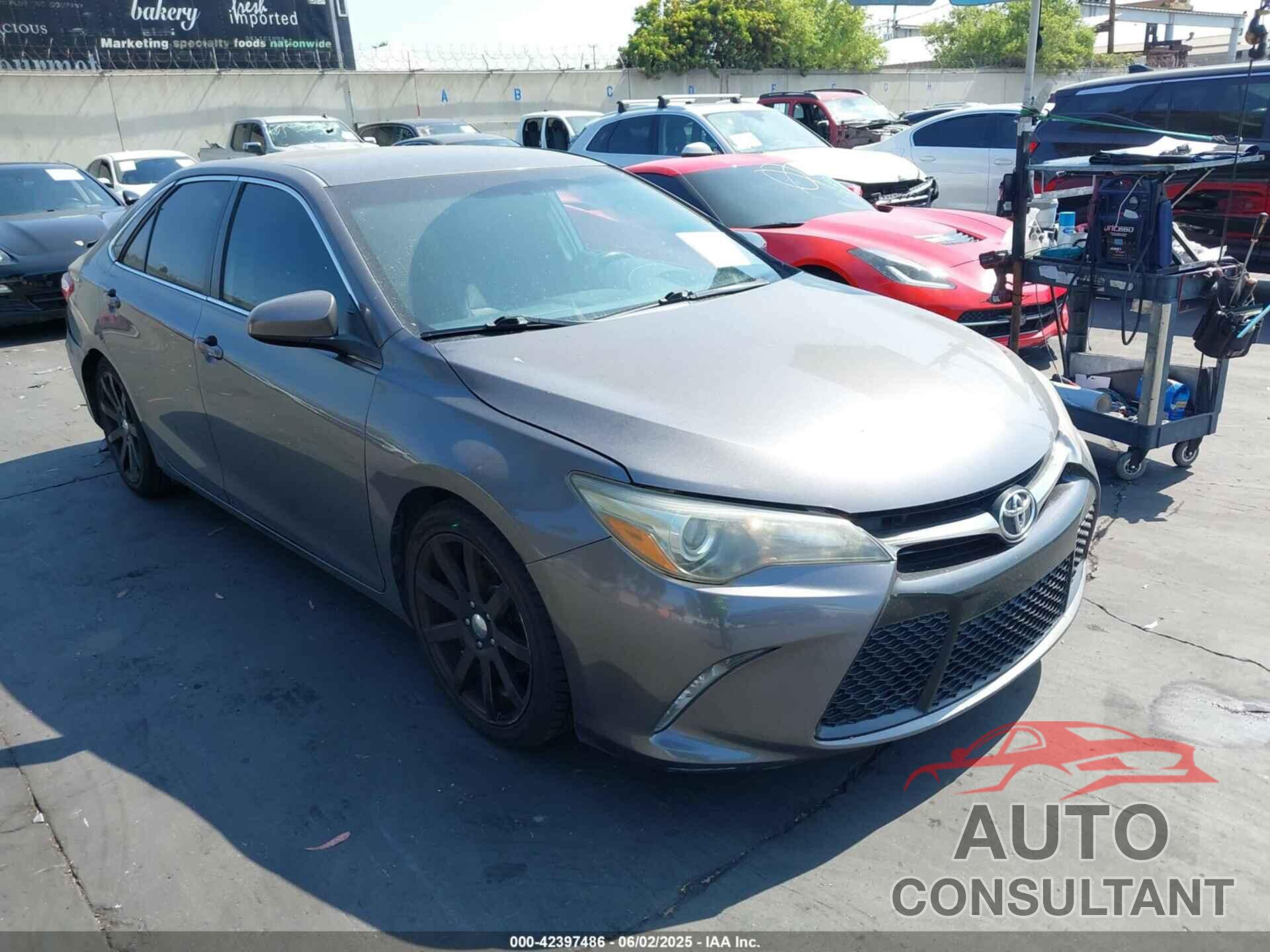 TOYOTA CAMRY 2015 - 4T1BF1FK2FU975988