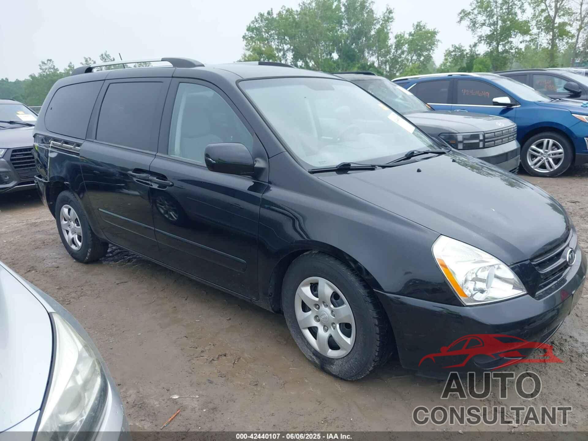 KIA SEDONA 2010 - KNDMG4C38A6328436