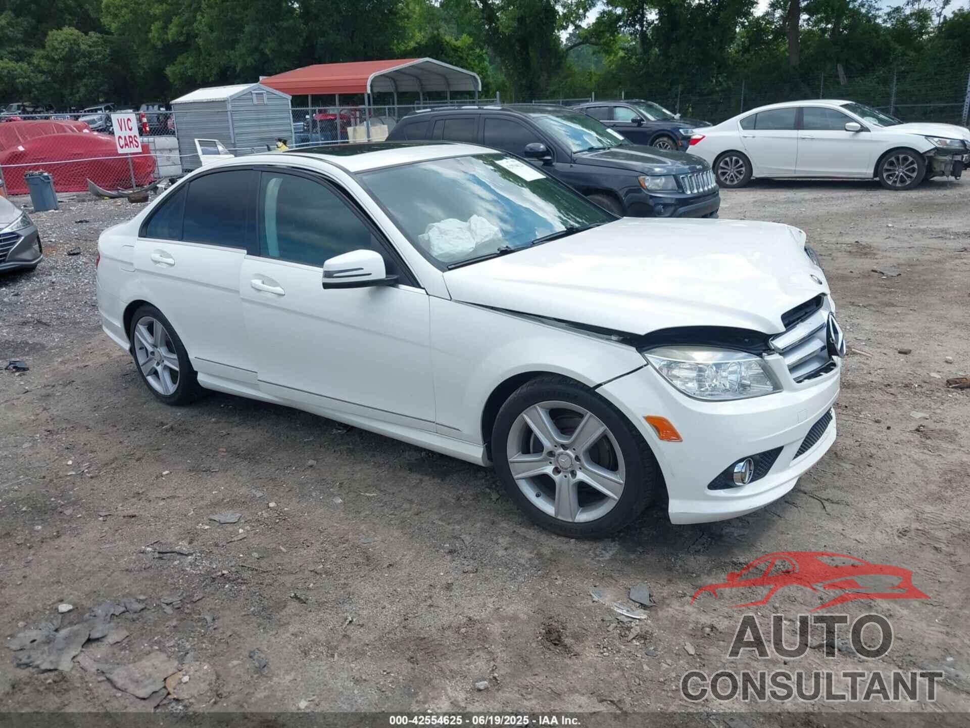 MERCEDES-BENZ C 300 2010 - WDDGF5EB4AR099719