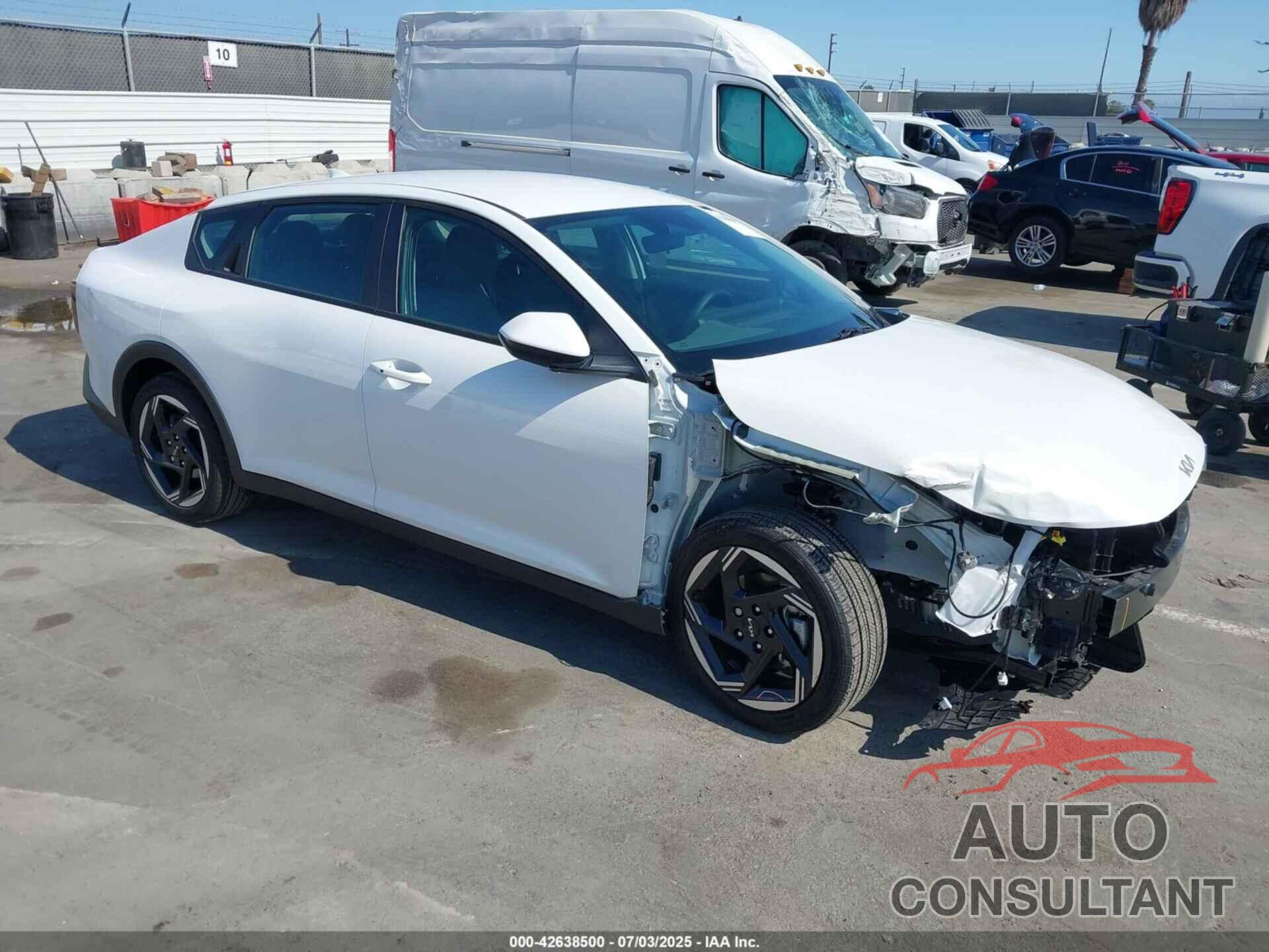 KIA K4 2025 - 3KPFU4DE7SE042185