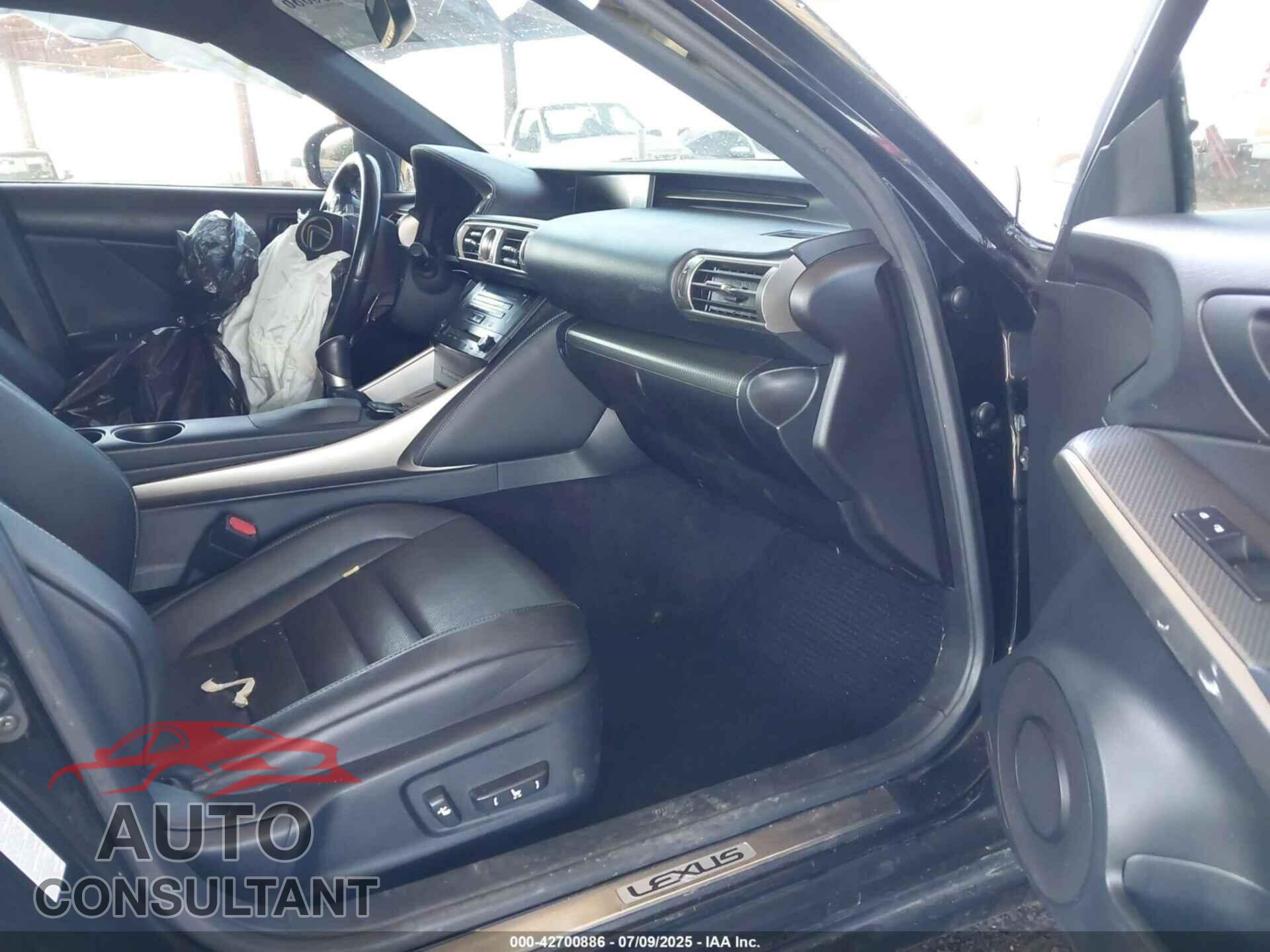 LEXUS IS 2014 - JTHBF1D29E5036531