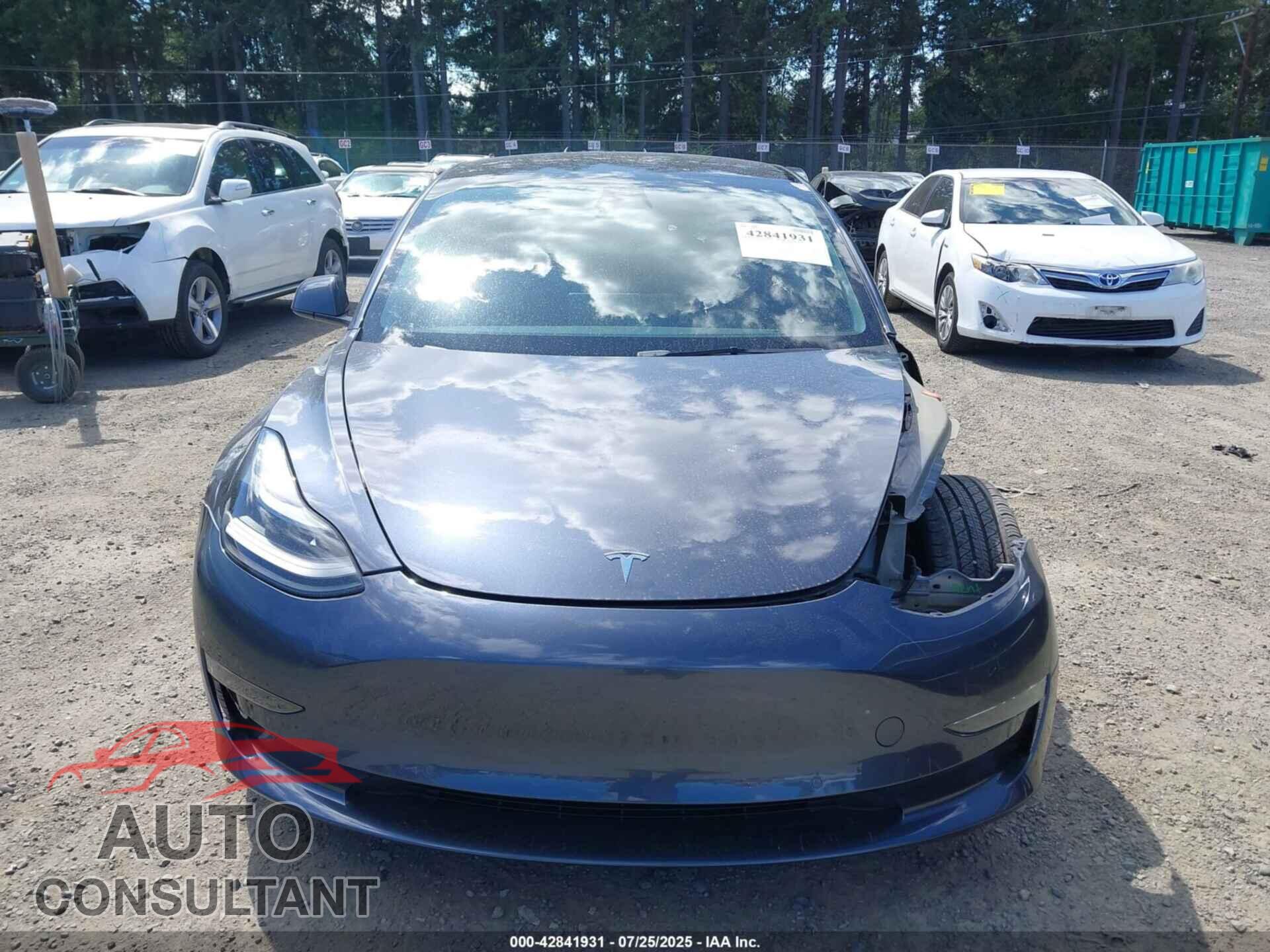 TESLA MODEL 3 2022 - 5YJ3E1EB9NF272036