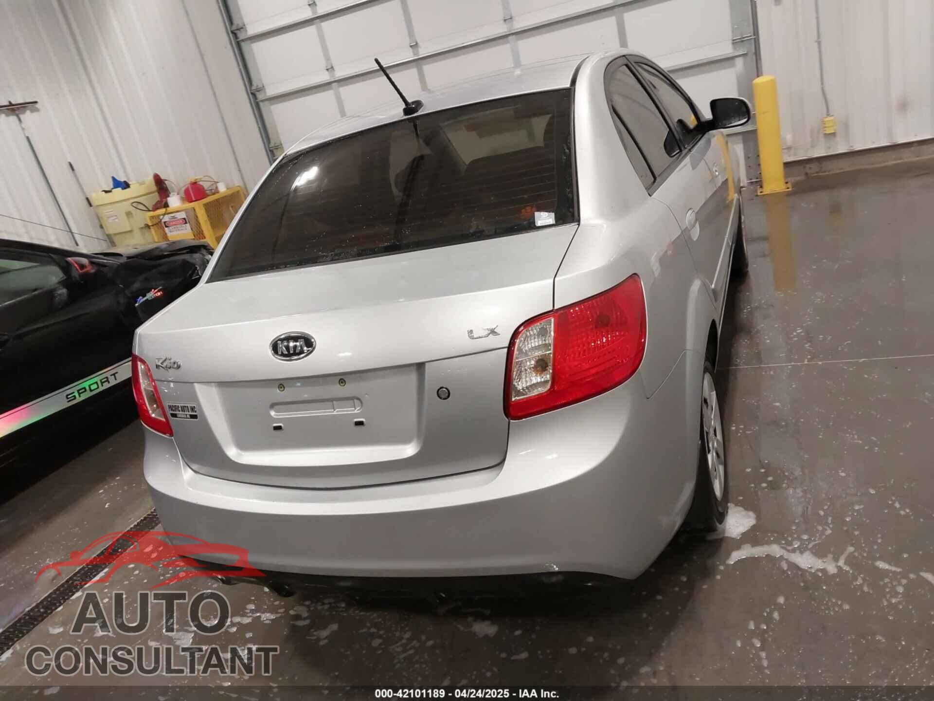 KIA RIO 2010 - KNADH4A38A6668683