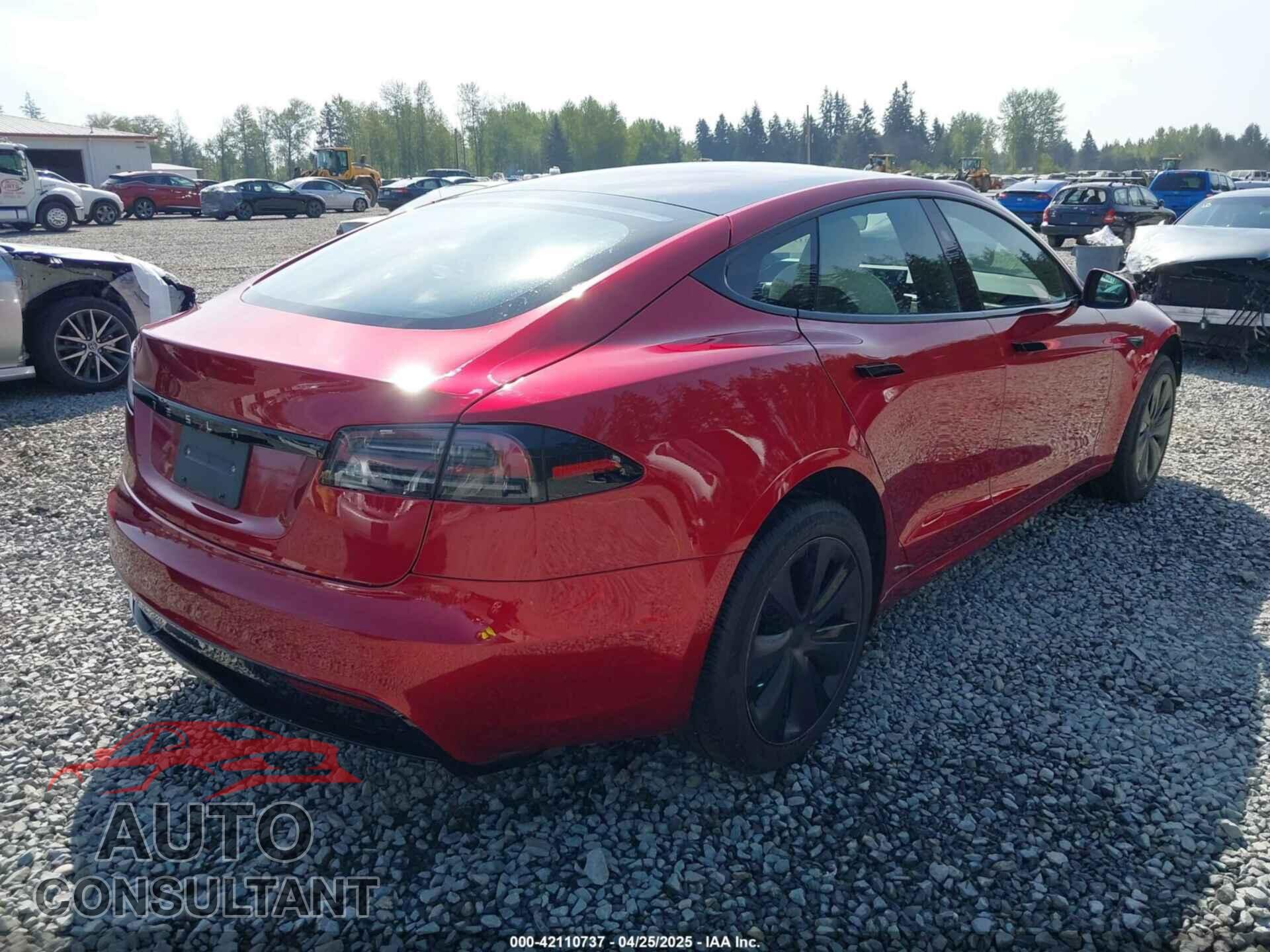 TESLA MODEL S 2023 - 5YJSA1E5XPF516779