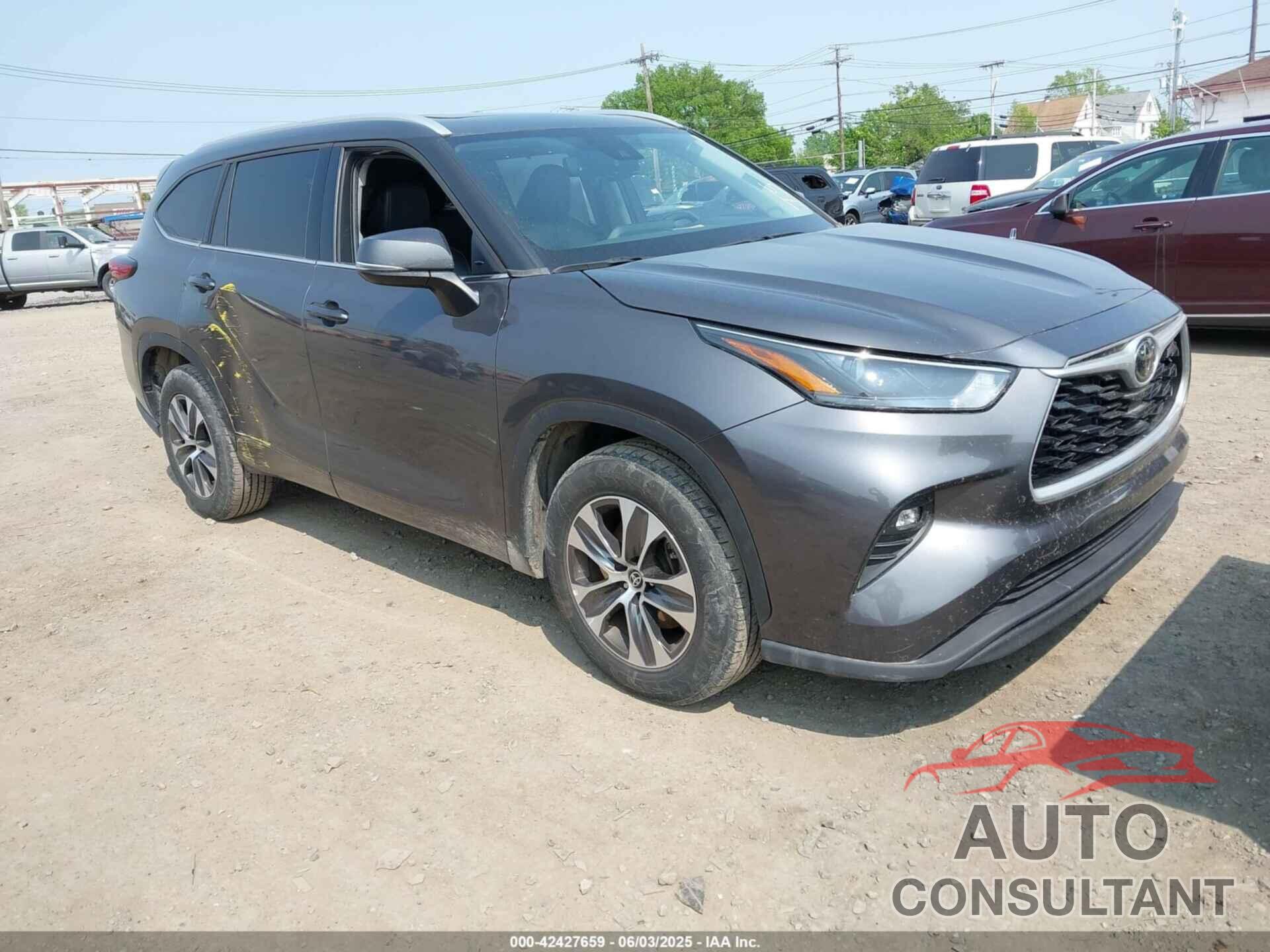 TOYOTA HIGHLANDER 2022 - 5TDGZRAH9NS554266
