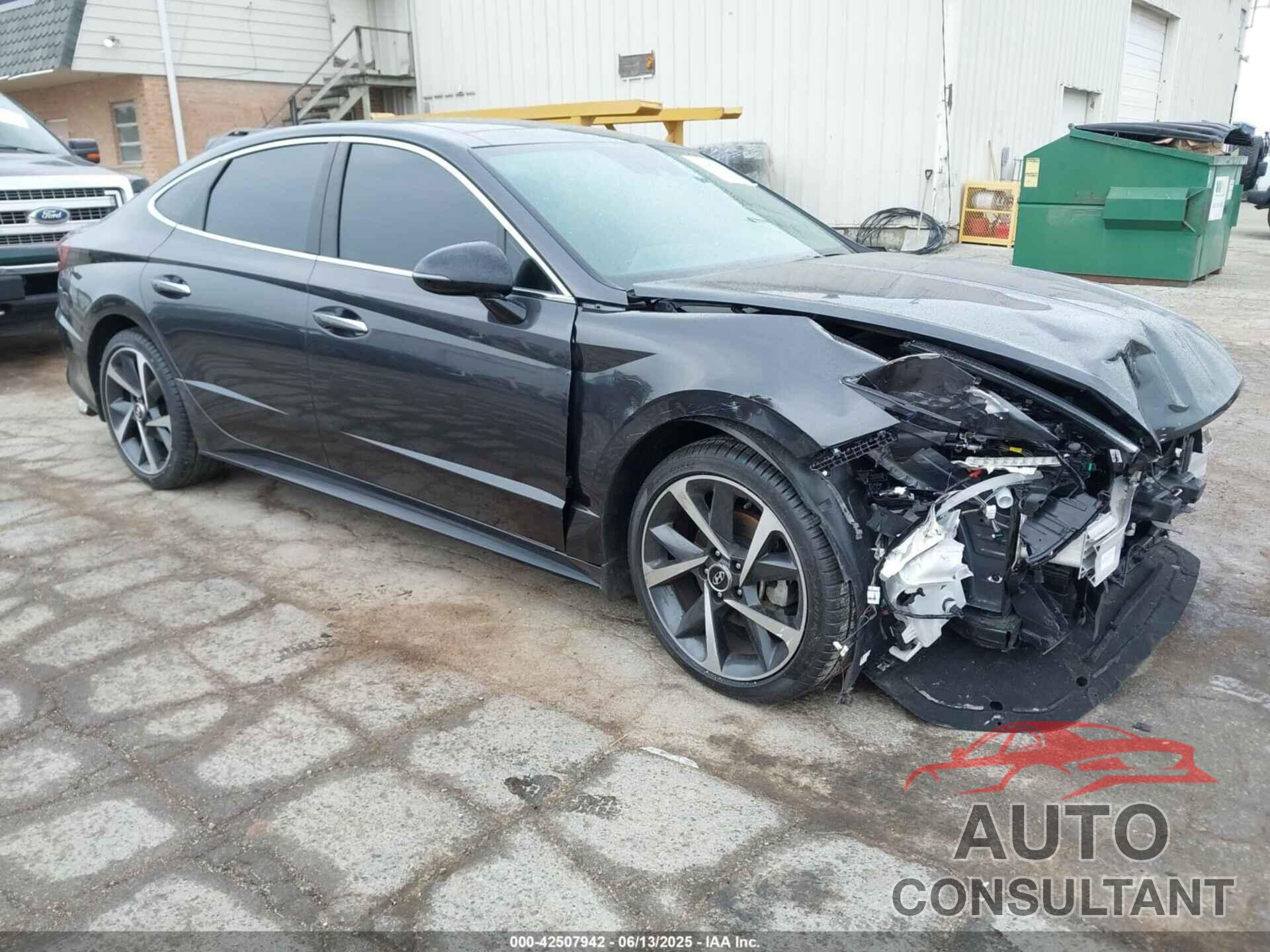 HYUNDAI SONATA 2021 - 5NPEJ4J22MH131949