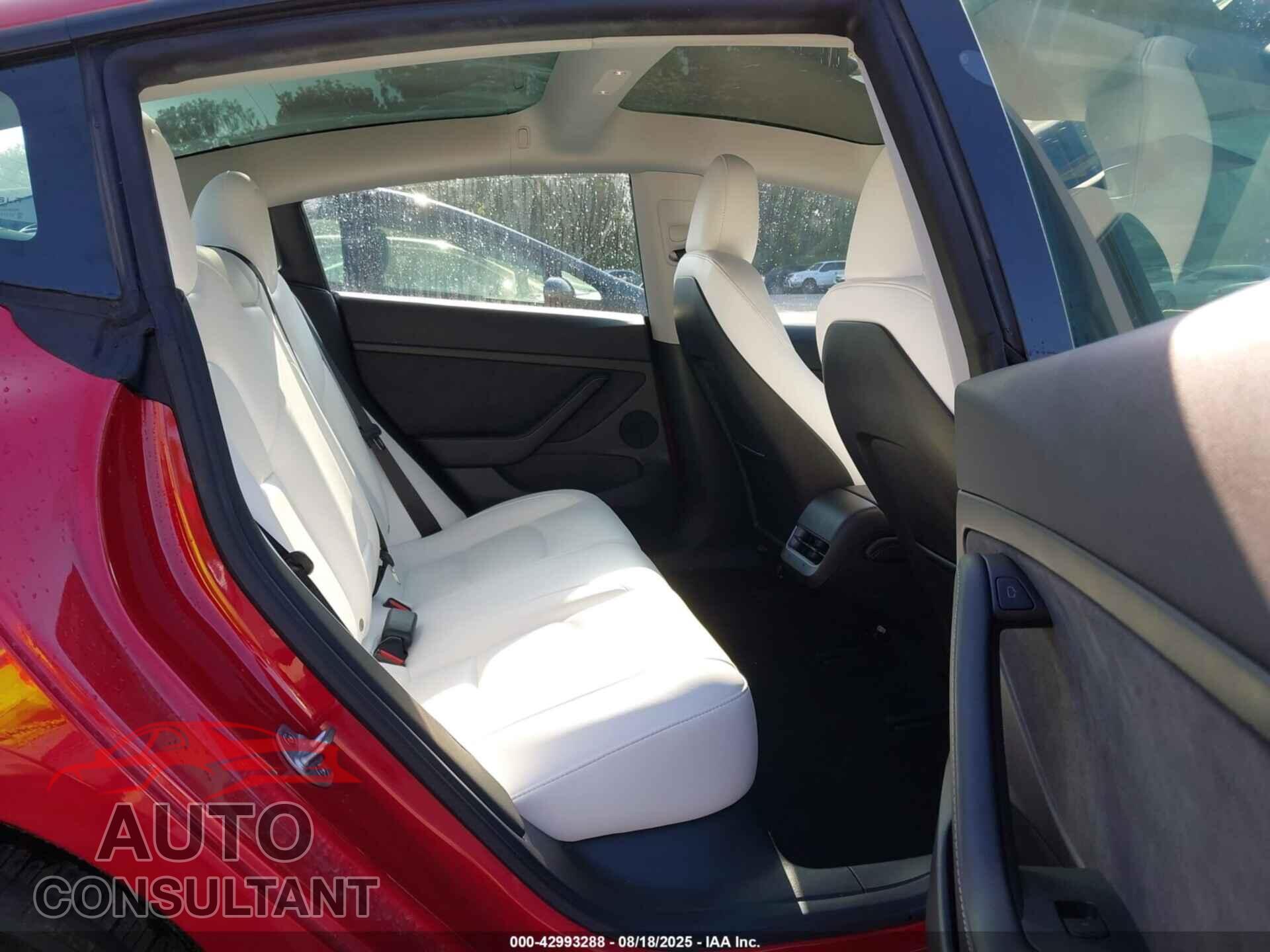 TESLA MODEL 3 2023 - 5YJ3E1EAXPF681205