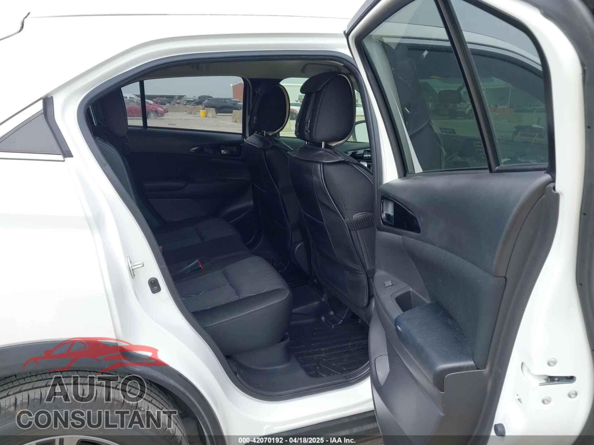MITSUBISHI ECLIPSE CROSS 2019 - JA4AT5AA0KZ016417