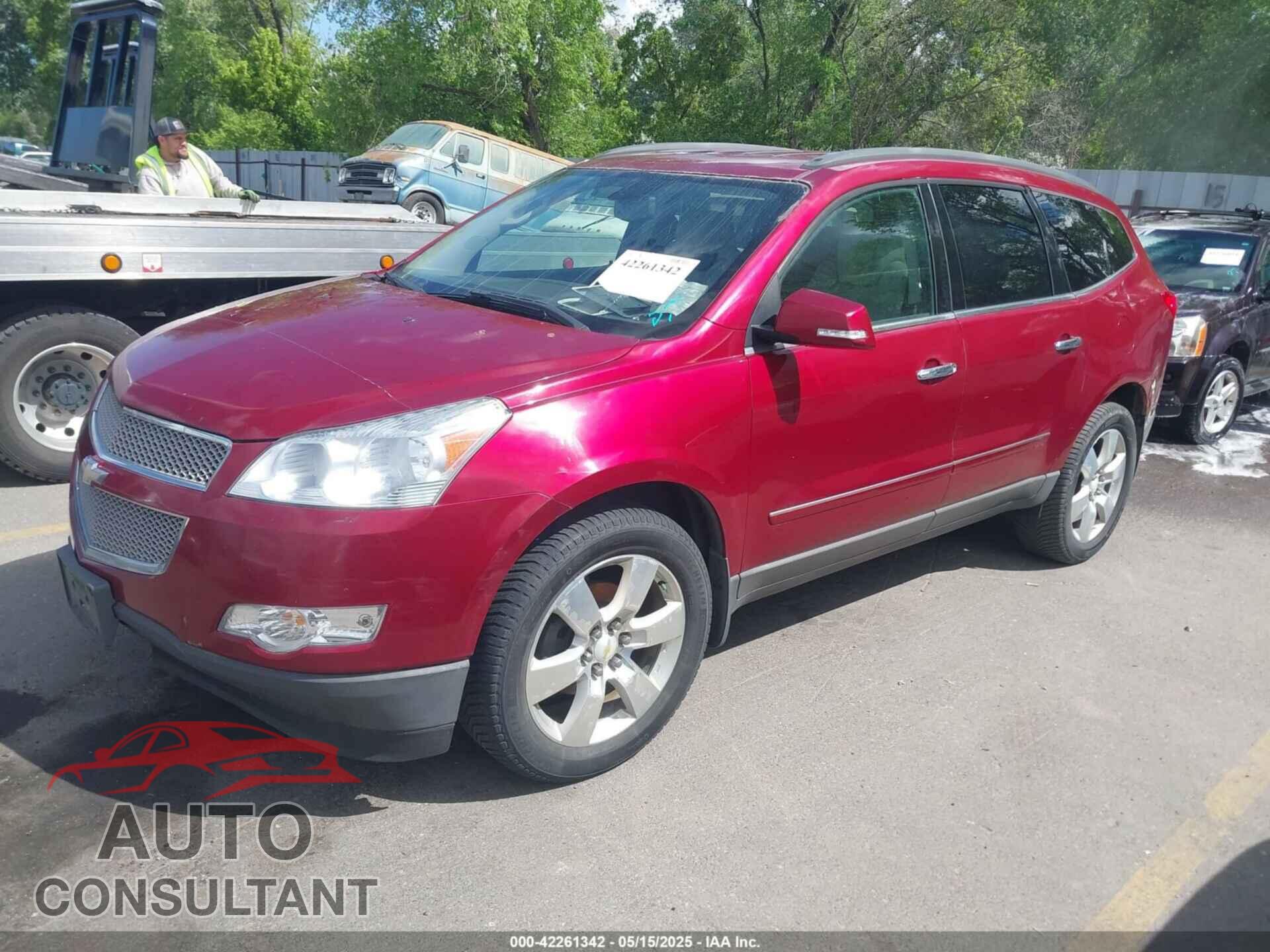 CHEVROLET TRAVERSE 2010 - 1GNLVHED0AJ264136