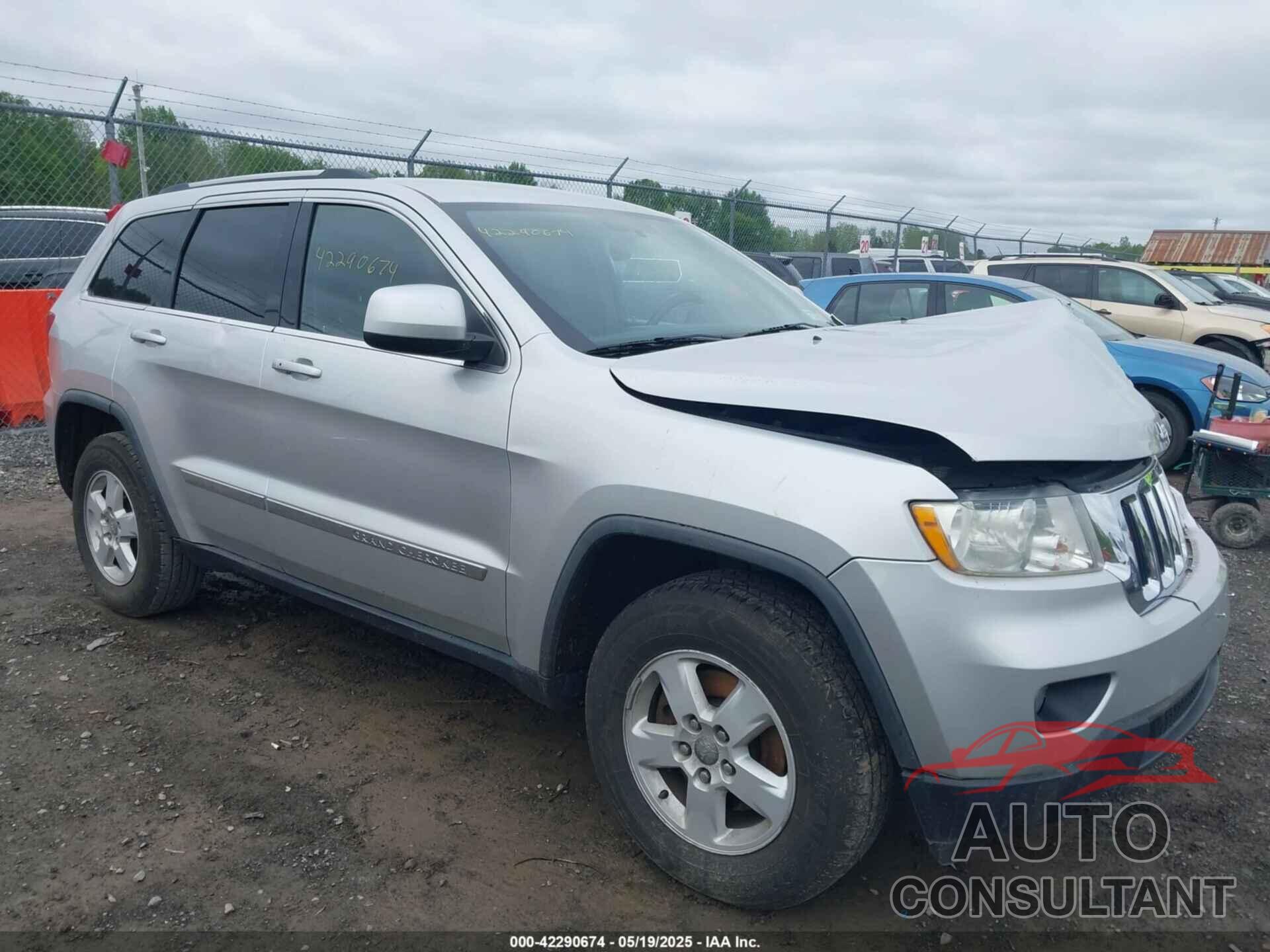 JEEP GRAND CHEROKEE 2011 - 1J4RR4GG5BC510489