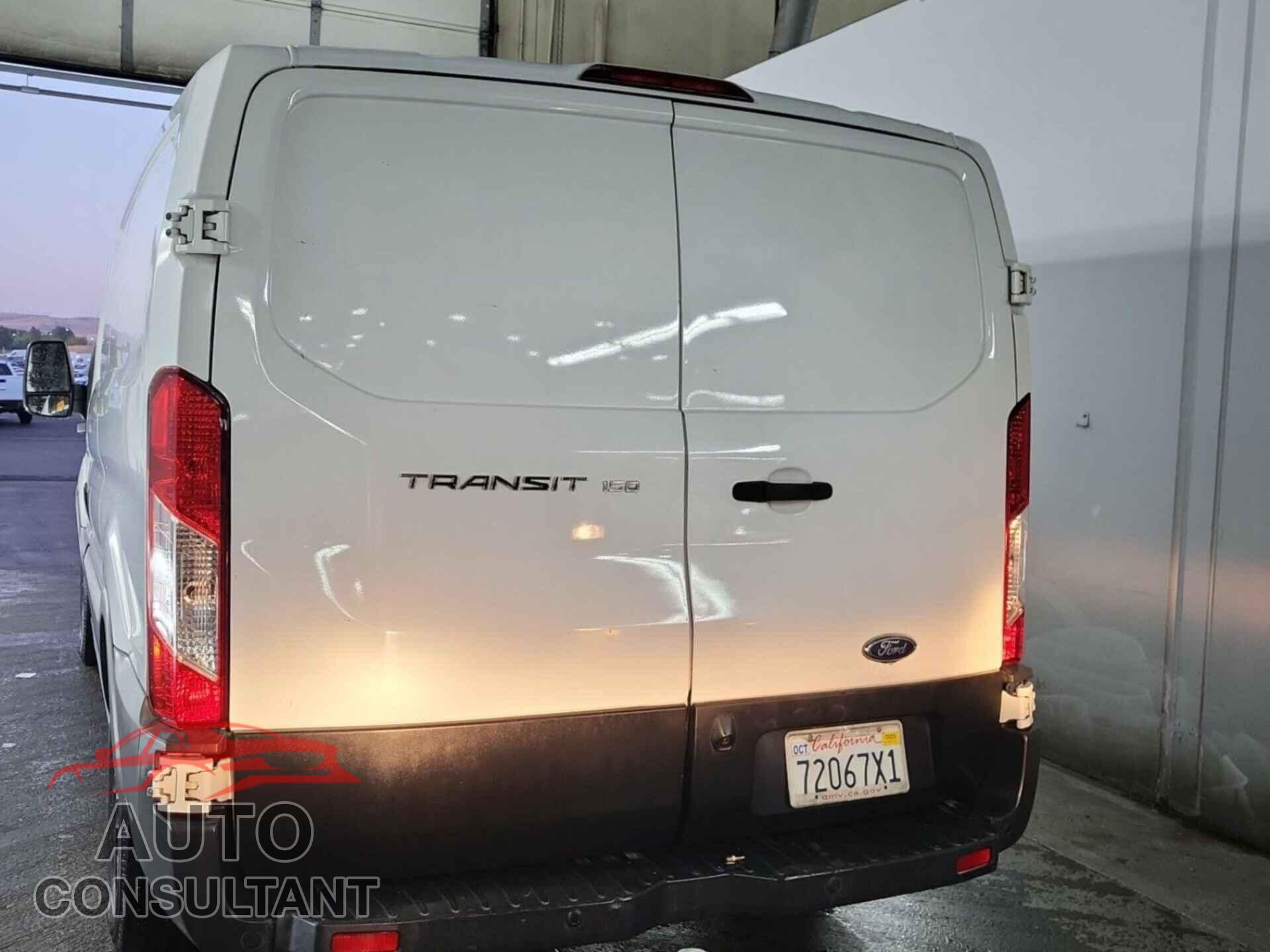 FORD TRANSIT 2015 - 1FTNE1YM7FKB30066