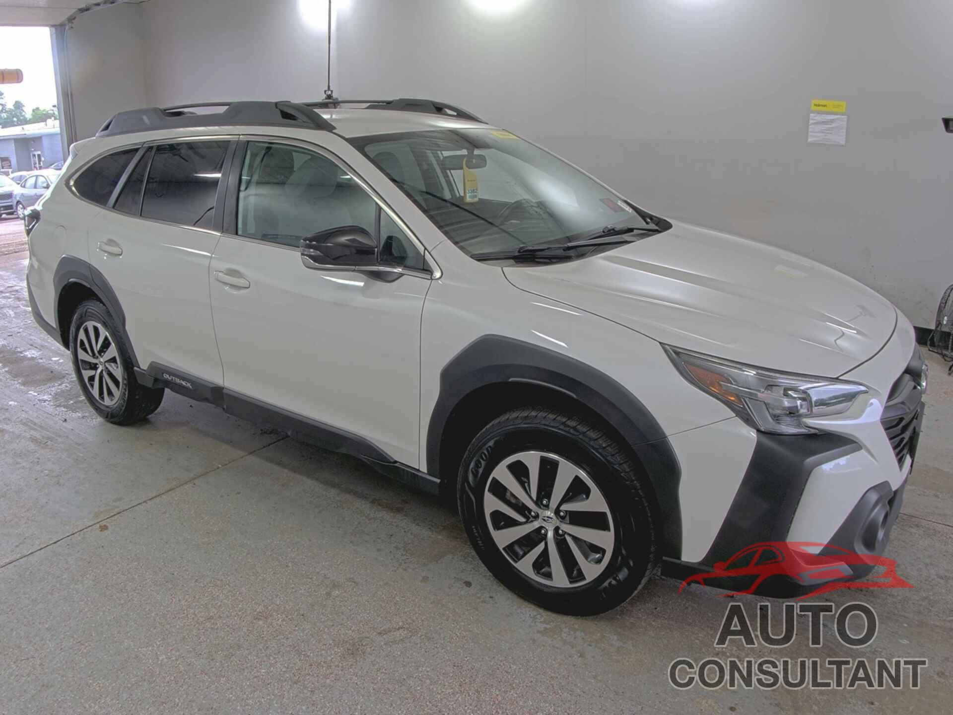 SUBARU OUTBACK 2023 - 4S4BTADC6P3174220