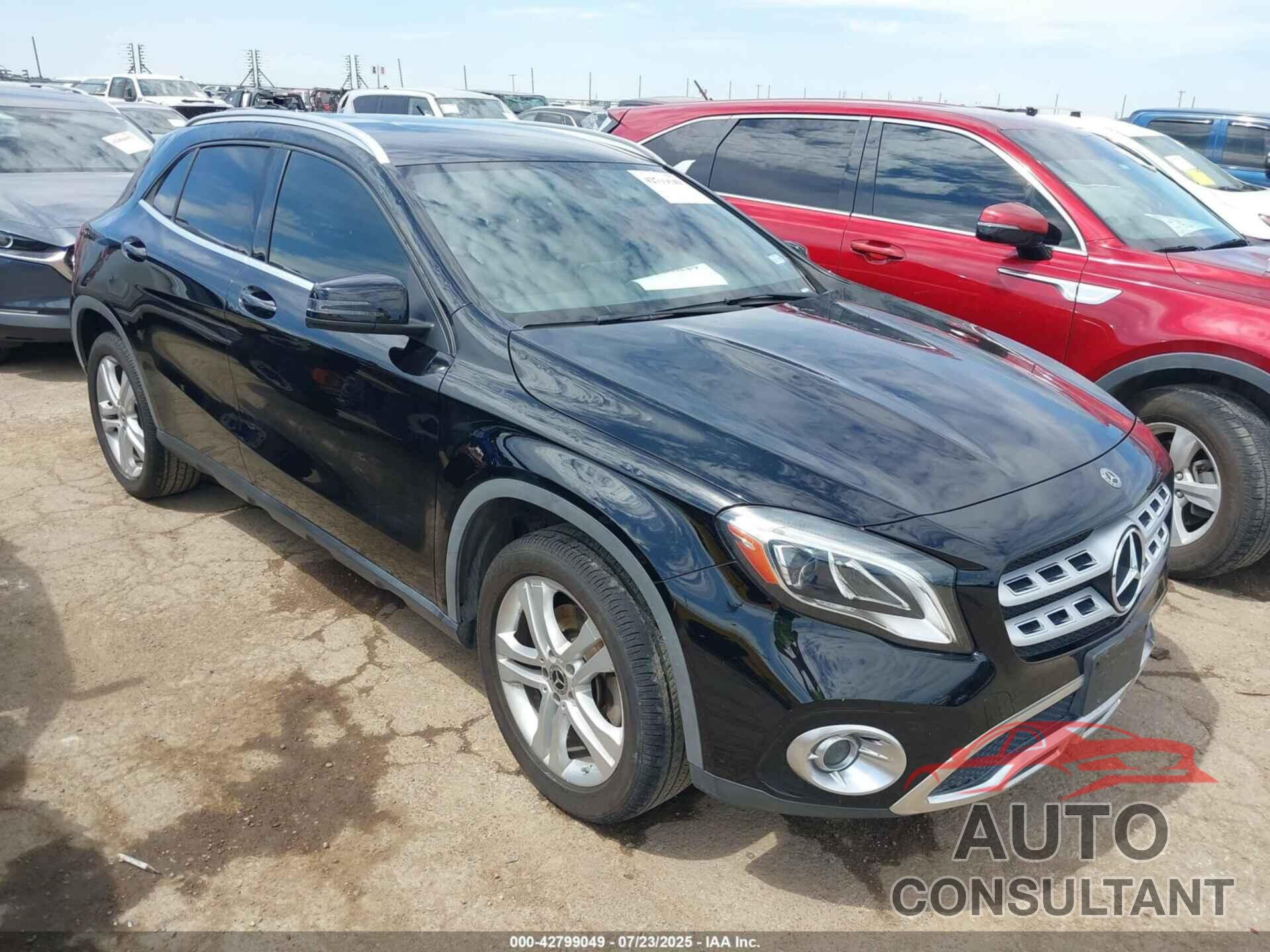 MERCEDES-BENZ GLA 250 2020 - W1NTG4EB5LU029252