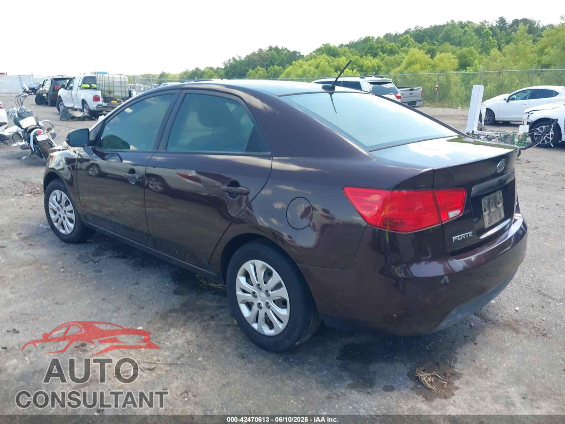 KIA FORTE 2011 - KNAFU4A24B5375916
