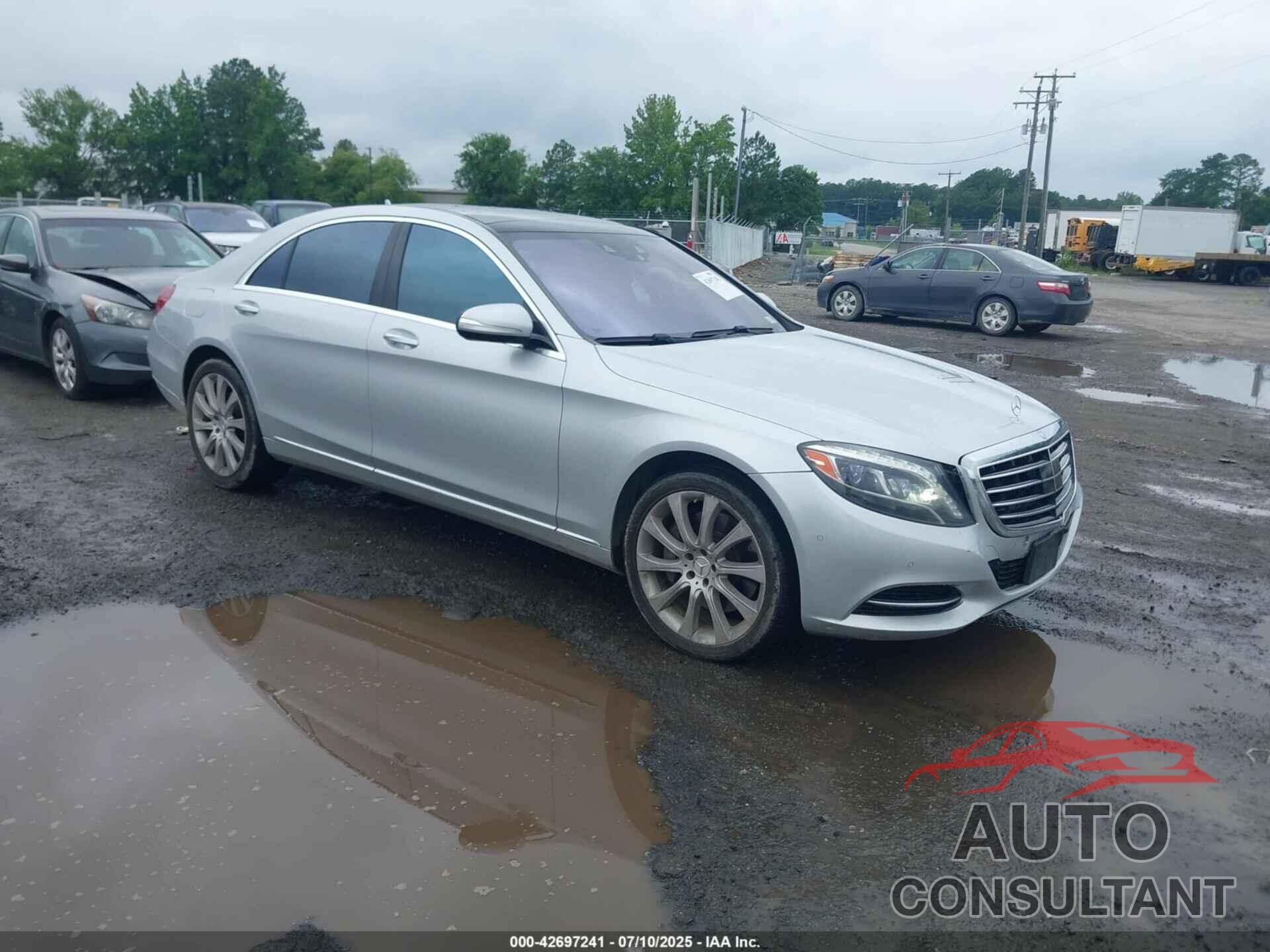 MERCEDES-BENZ S 550 2014 - WDDUG8FB3EA046322
