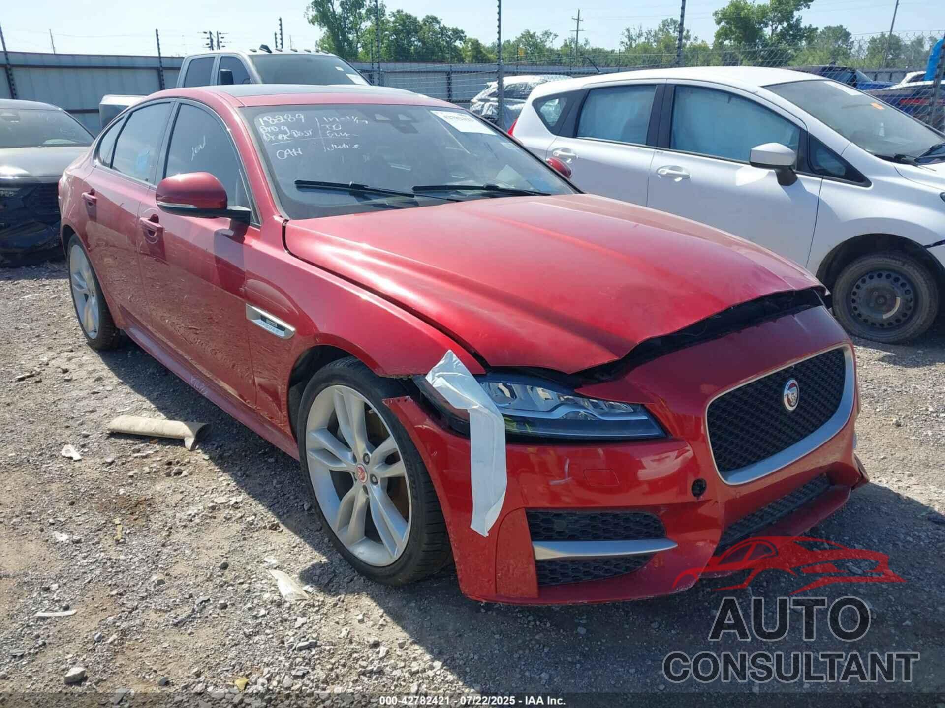 JAGUAR XF 2016 - SAJBL4BV5GCY15272