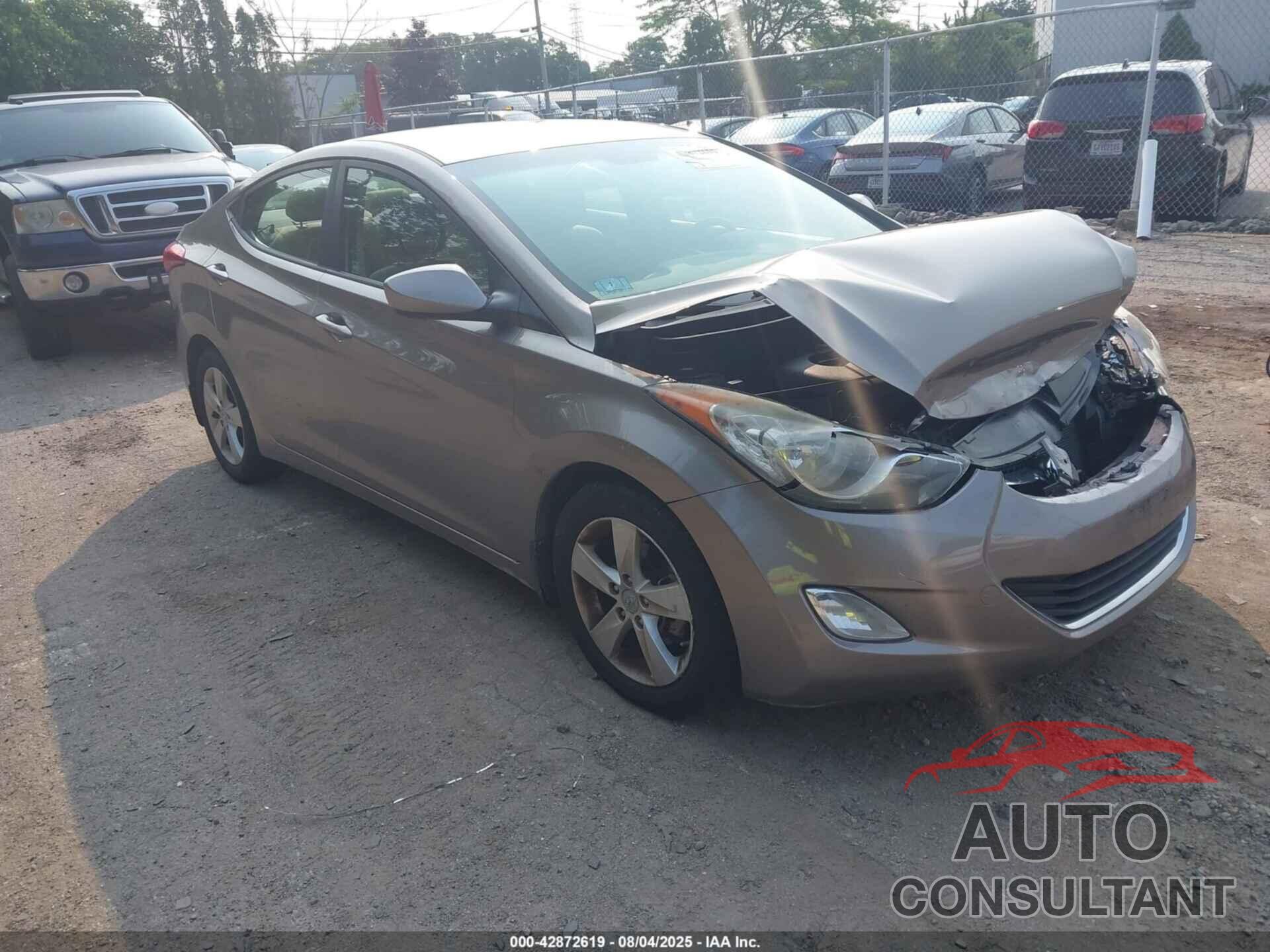 HYUNDAI ELANTRA 2013 - 5NPDH4AE0DH247460