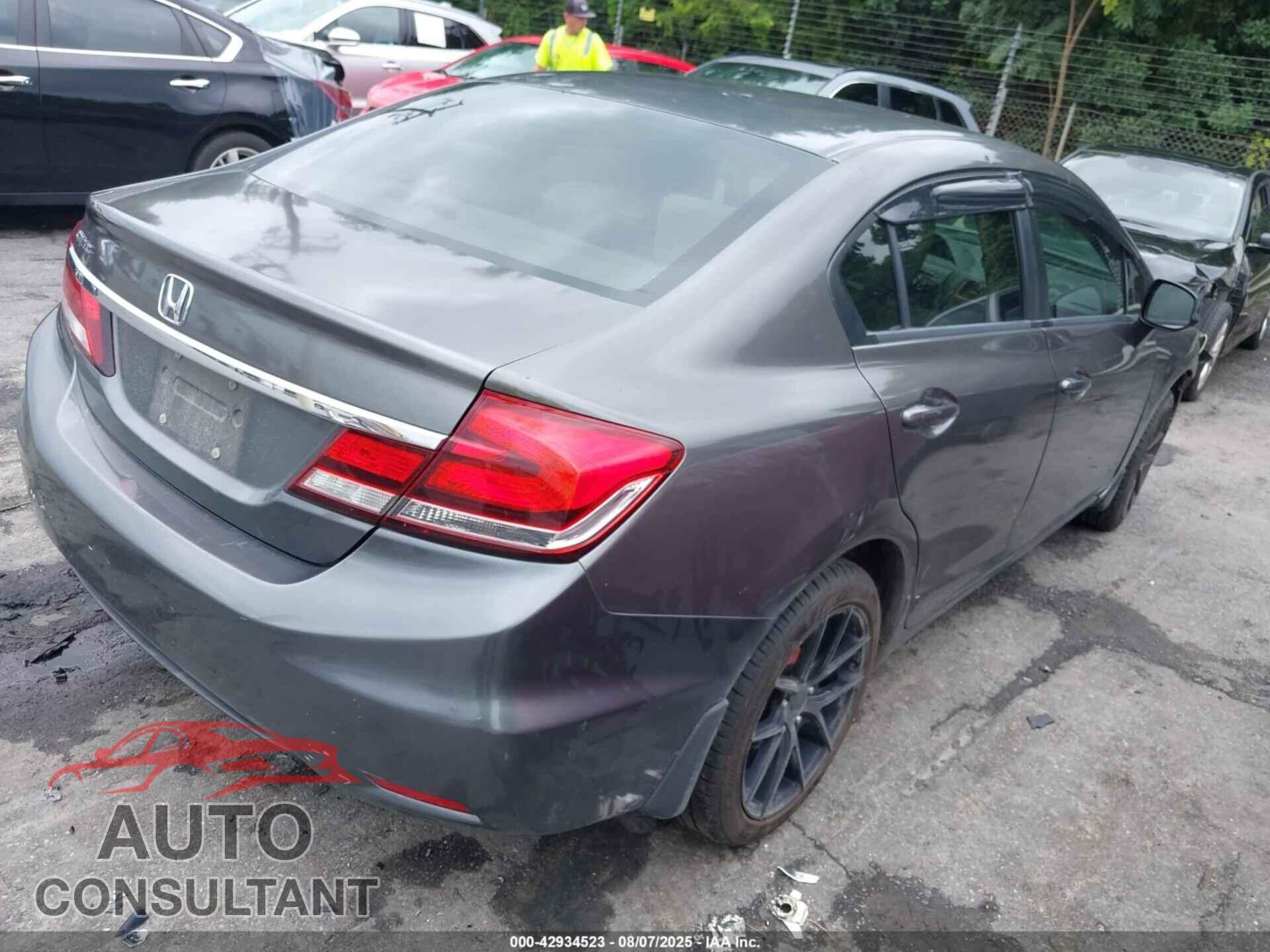 HONDA CIVIC 2013 - 19XFB2F55DE292776