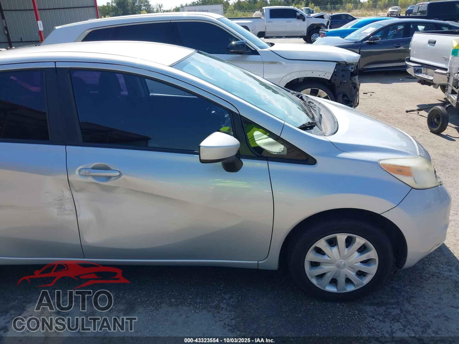NISSAN VERSA NOTE 2015 - 3N1CE2CP5FL422511