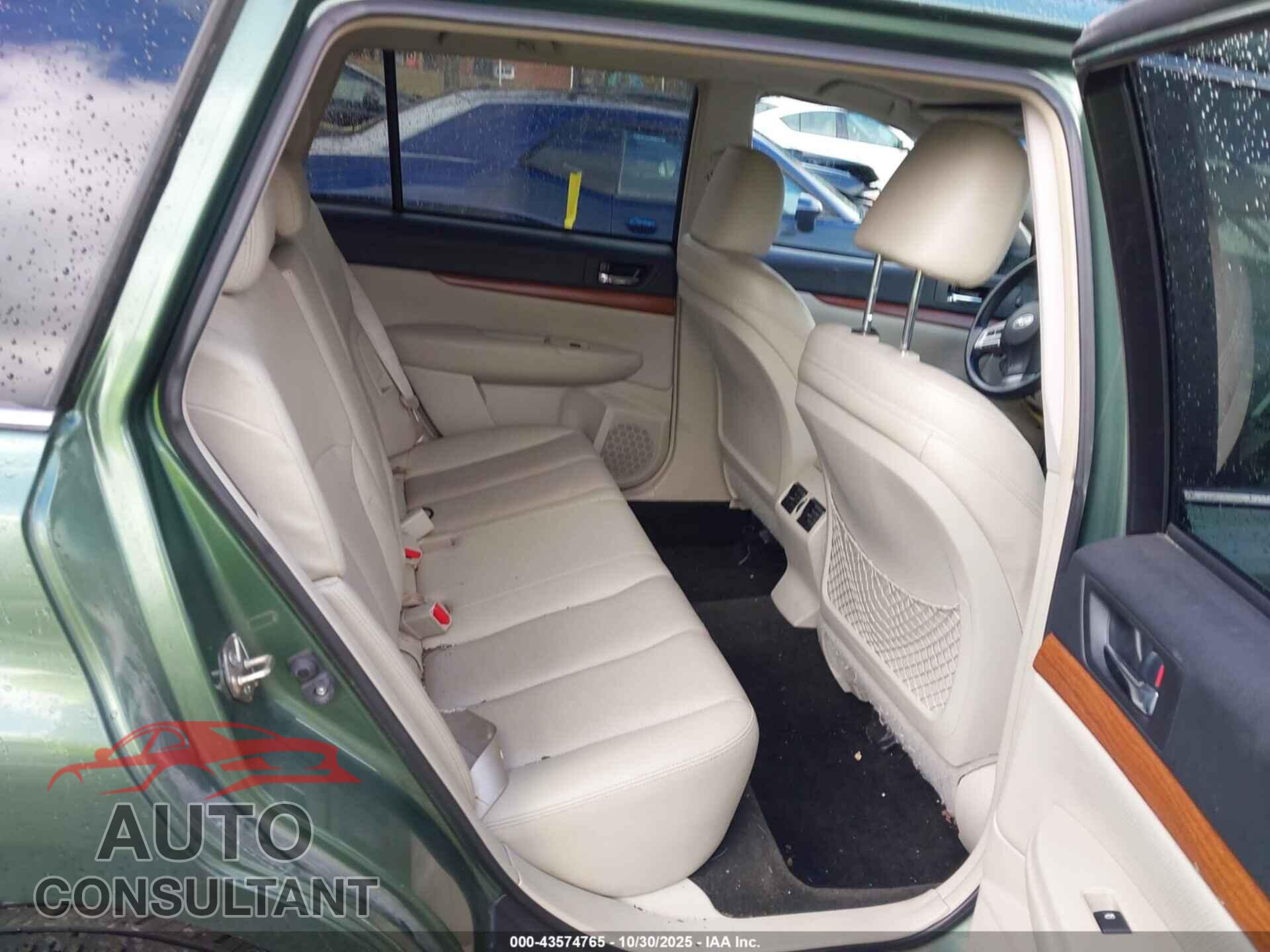 SUBARU OUTBACK 2014 - 4S4BRBLC2E3282496