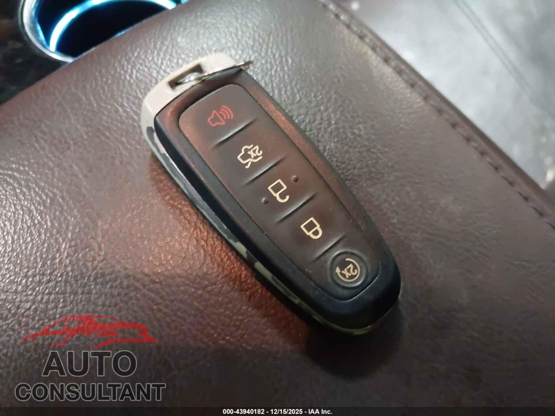FORD EDGE 2013 - 2FMDK3KC8DBC03934
