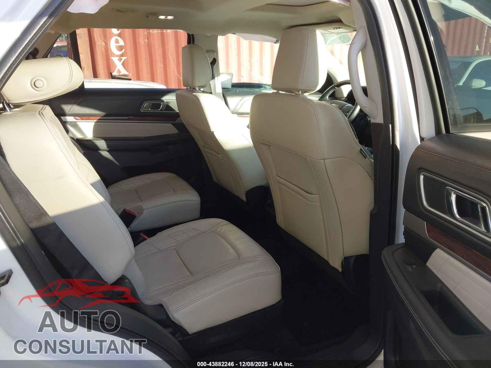 FORD EXPLORER 2018 - 1FM5K8HT4JGB31594