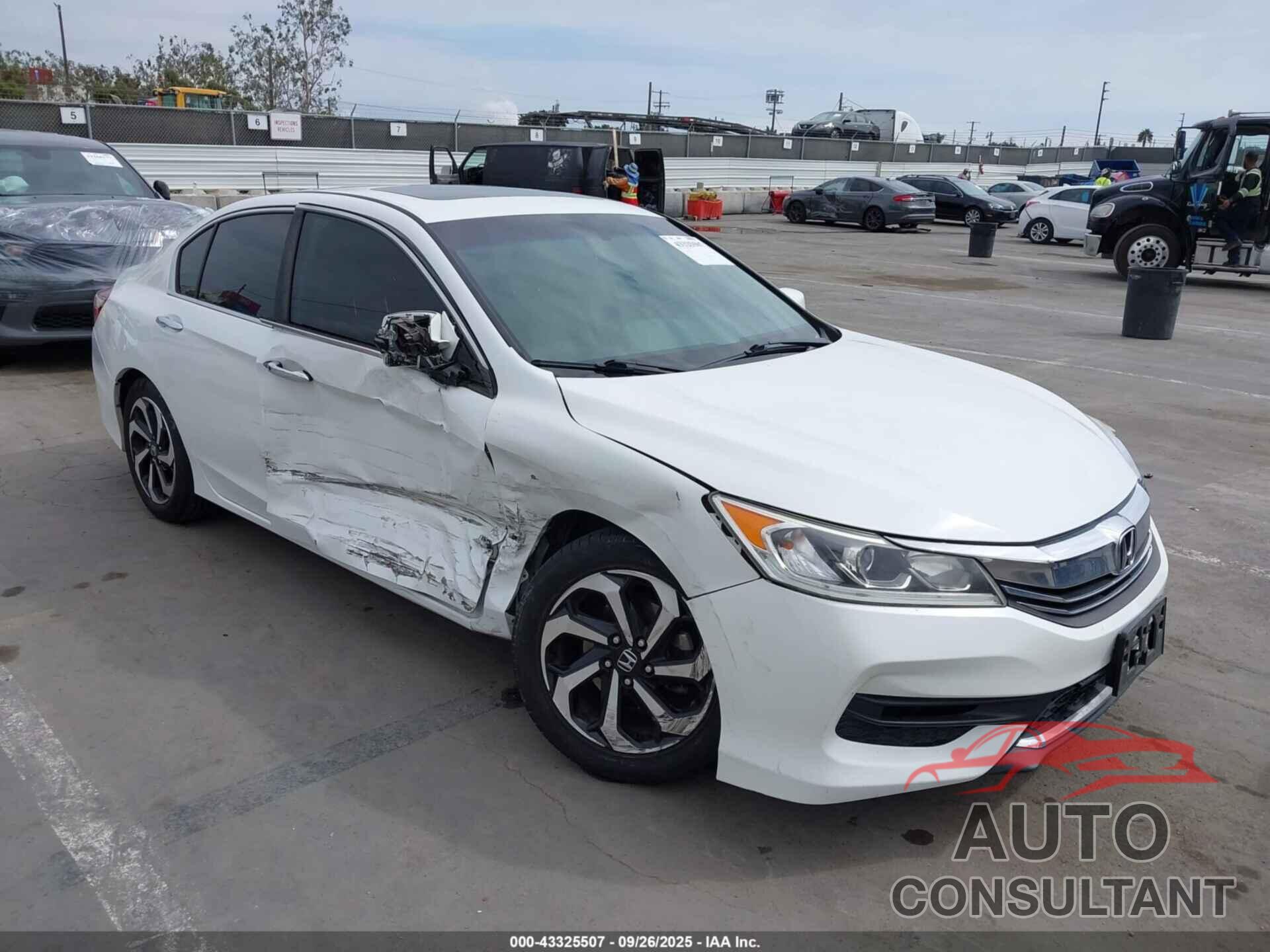 HONDA ACCORD 2017 - 1HGCR2F86HA095229