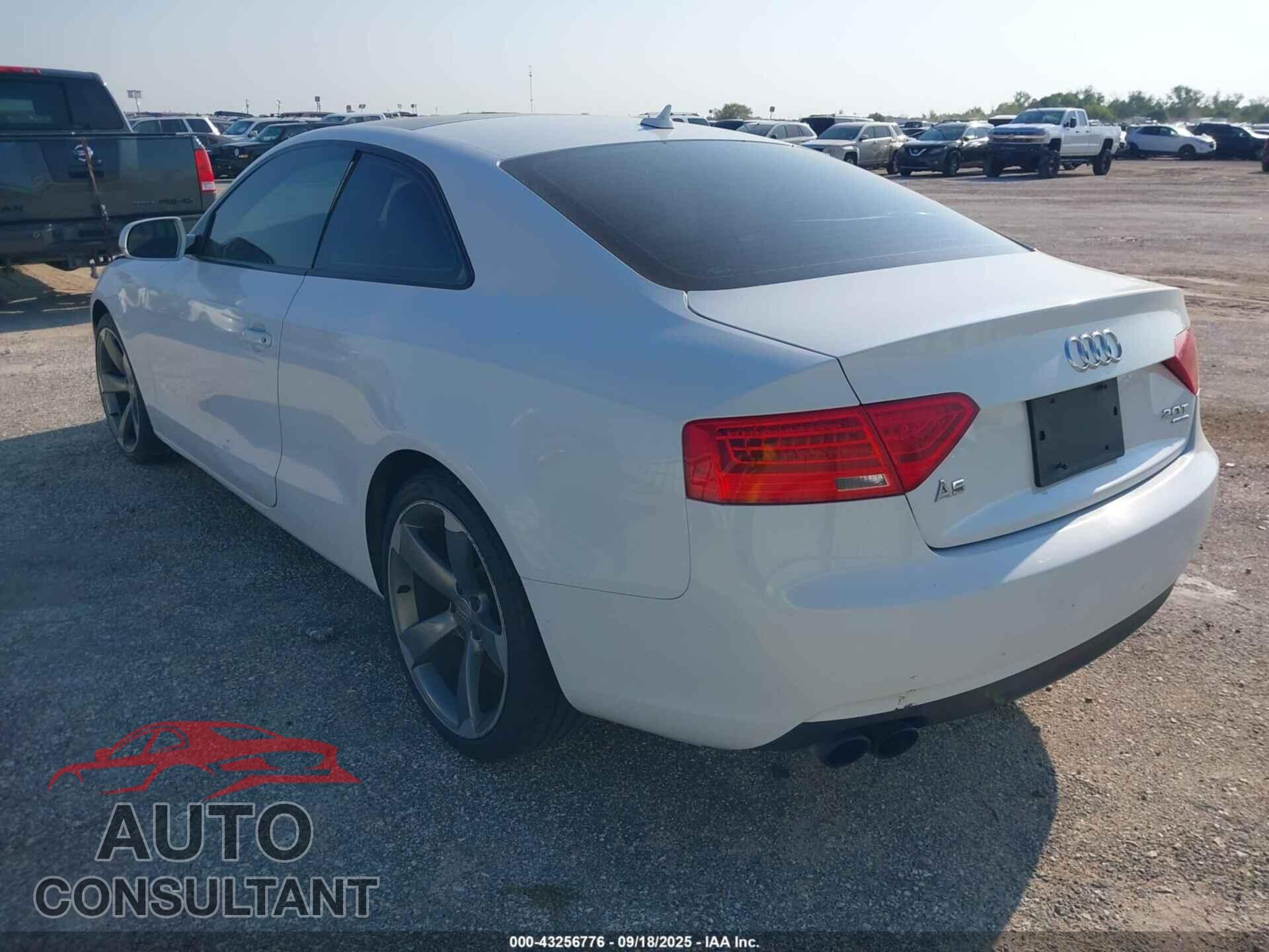 AUDI A5 2014 - WAULFAFRXEA009102