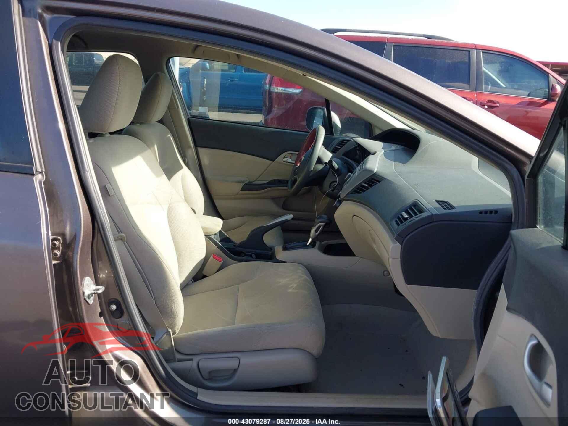 HONDA CIVIC 2012 - 2HGFB2F57CH559372