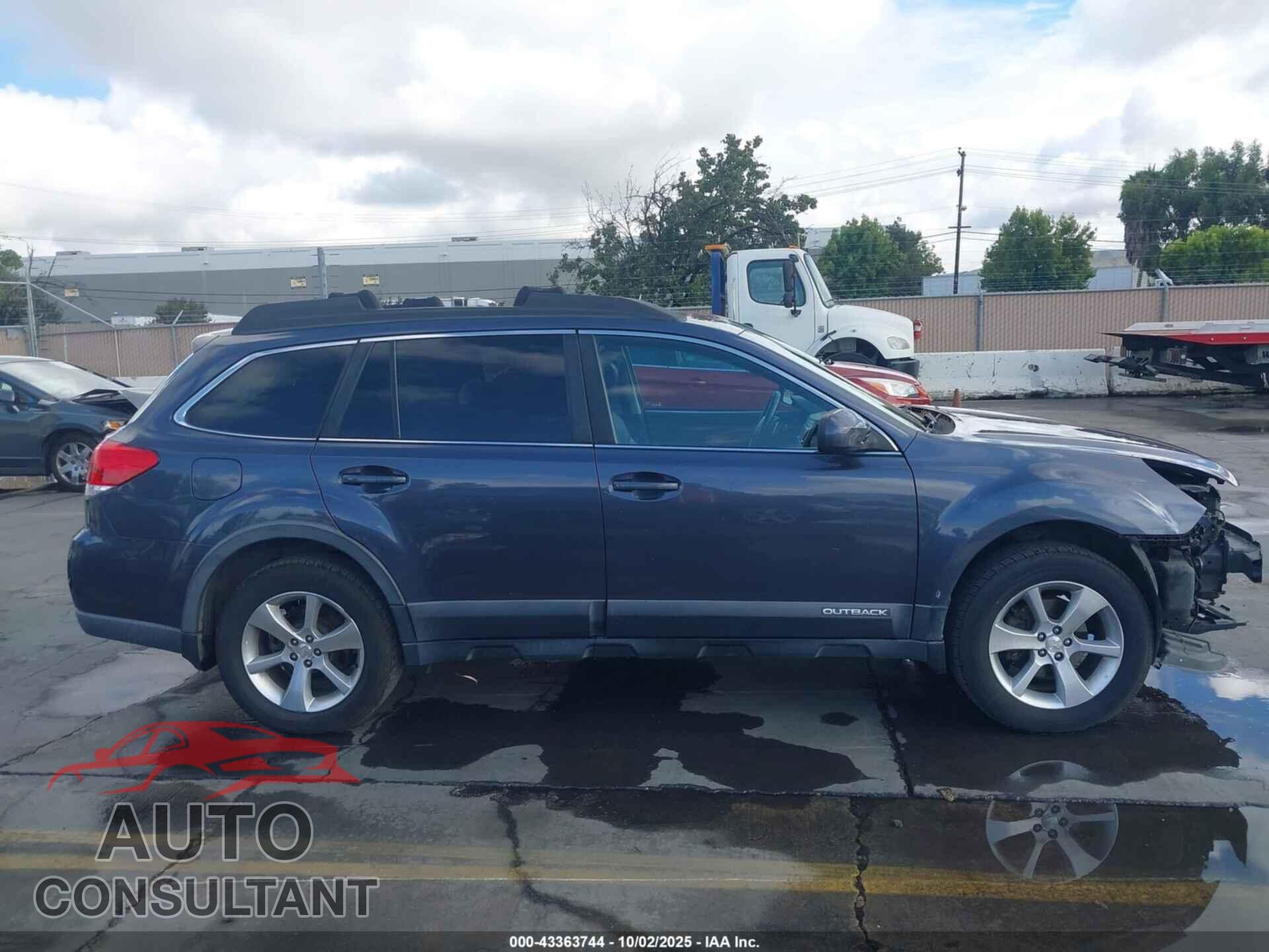 SUBARU OUTBACK 2014 - 4S4BRBLC2E3251376
